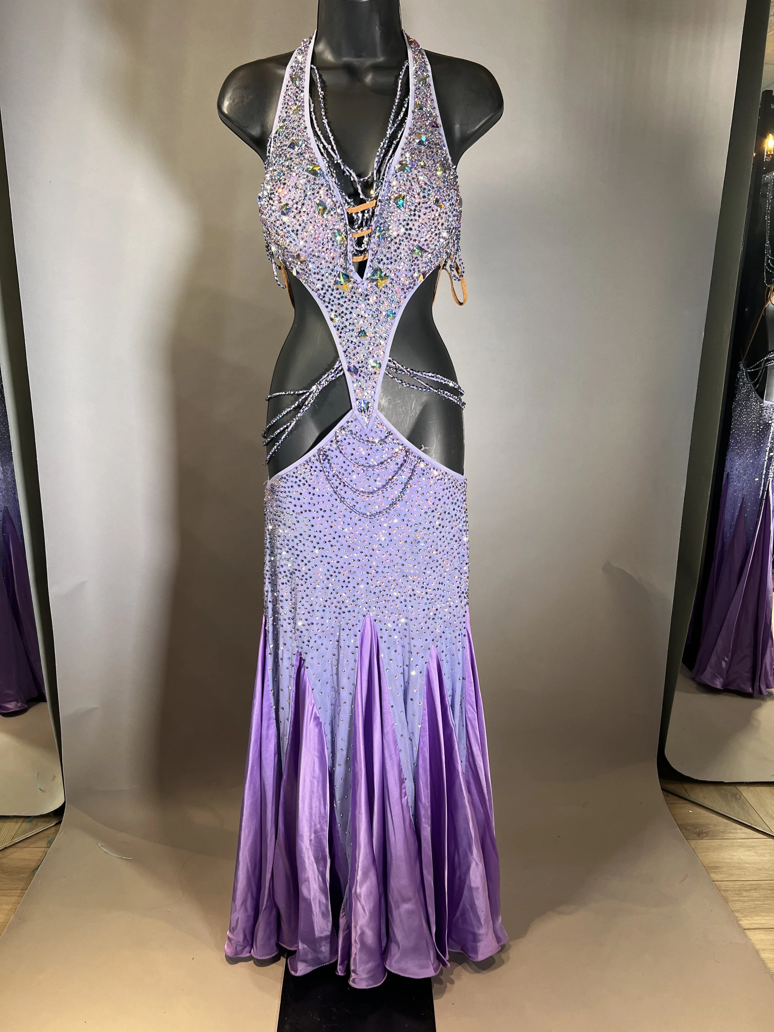 resale smooth & ballroom — DORÉ DESIGNS