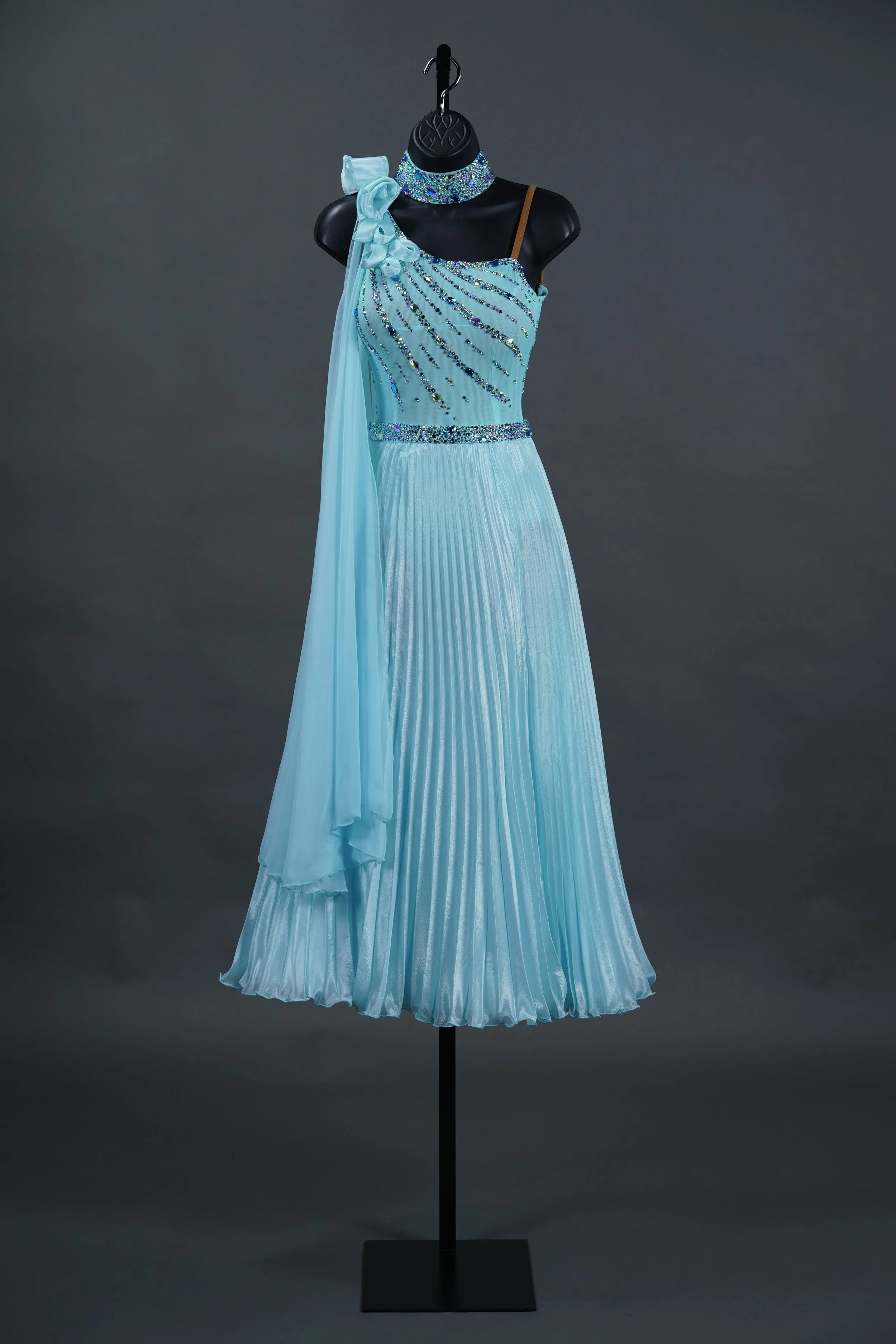 Pale Turquoise Standard