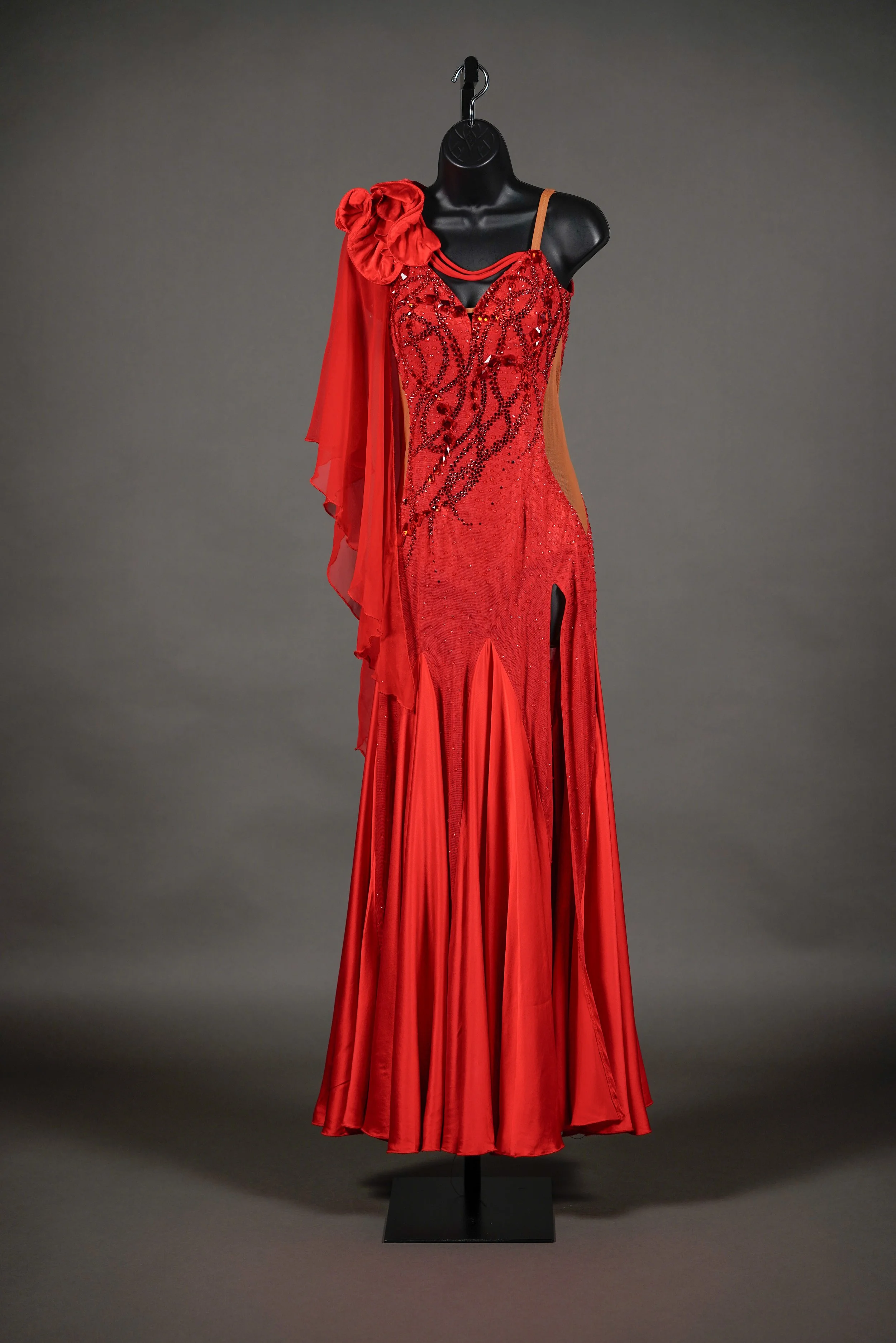 Red on Red Smooth with Ruffle