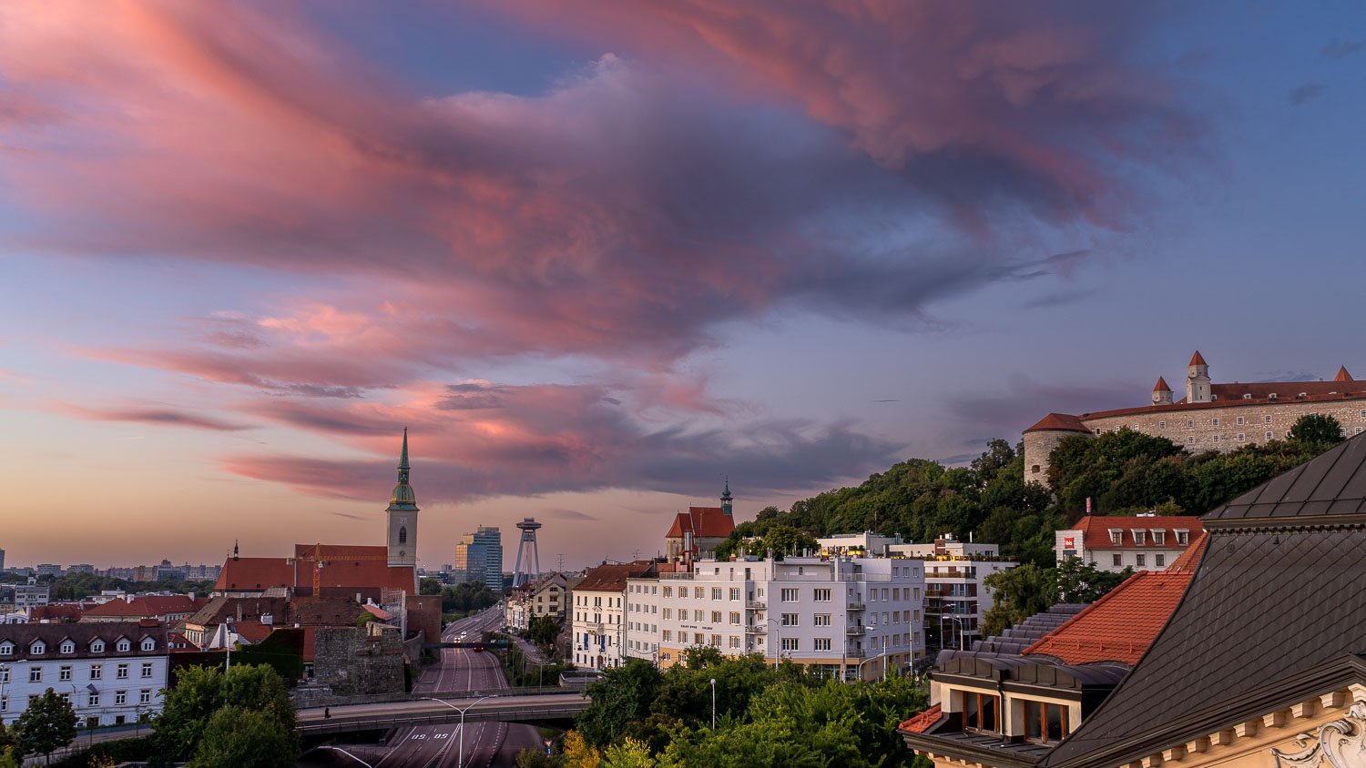 Bratislava dawn-2.jpg