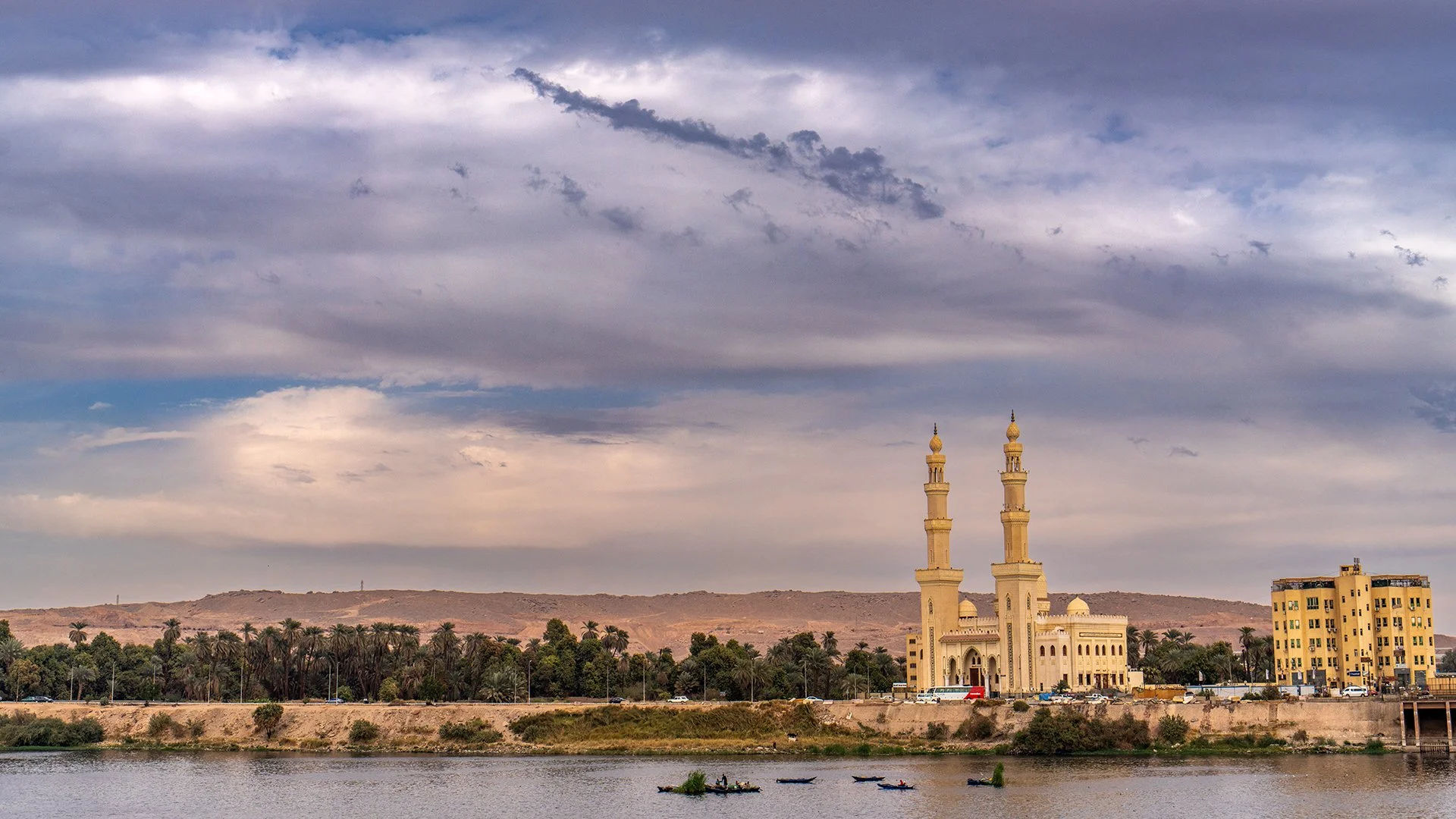 Aswan and the Nile.jpg