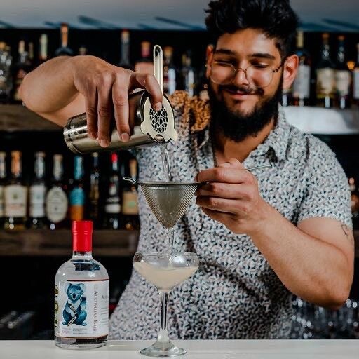 Happy Father&rsquo;s Day to all the dads out there! We hope you are having a great day with your loved ones. @j.dizzle.dazzle has whipped up some perfect cocktails with Australian Baijiu for us to celebrate. 🍸 Cheers to you all! @australianbaijiu