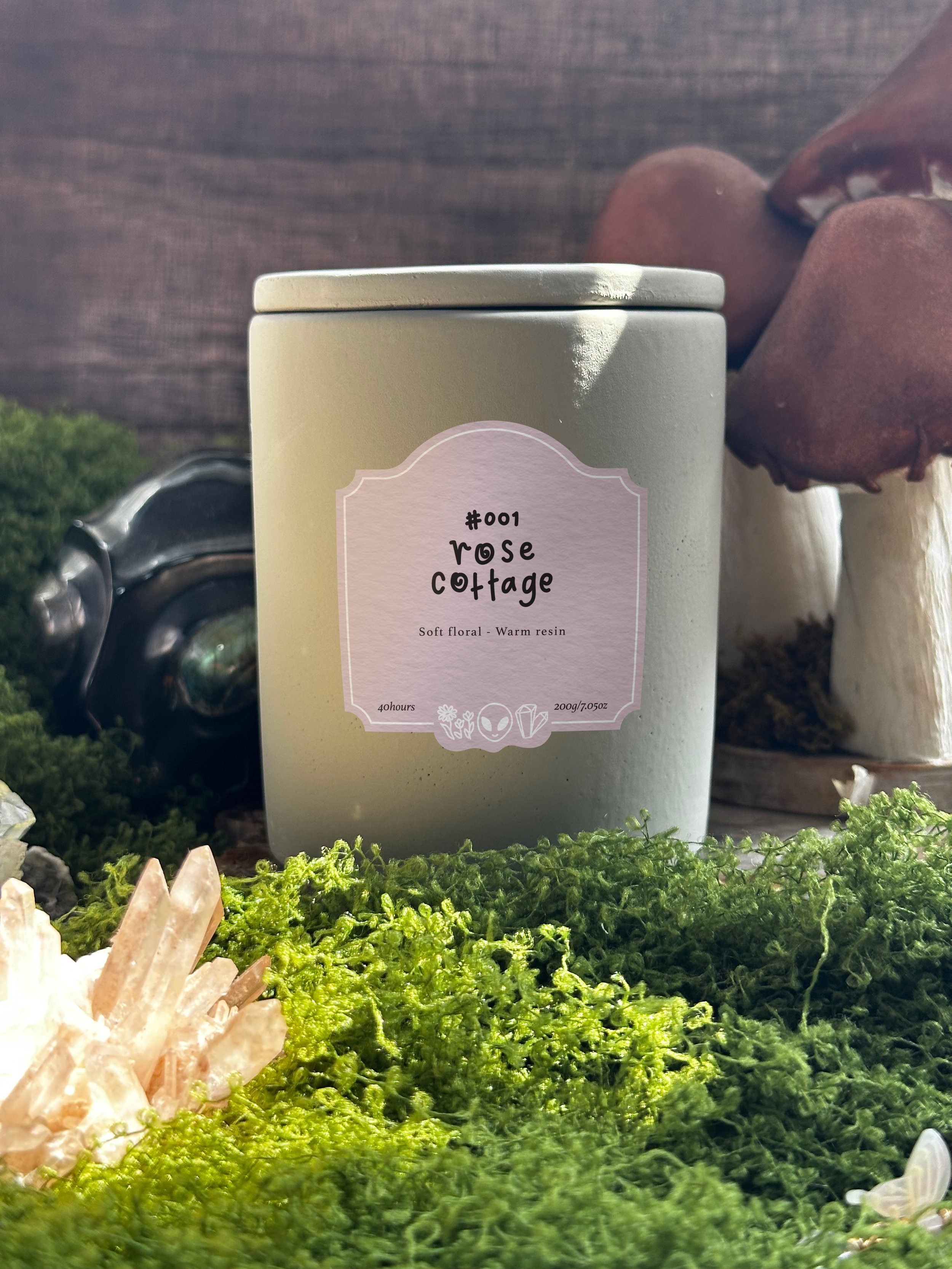 #001 rose cottage, cement jar candle (200g)