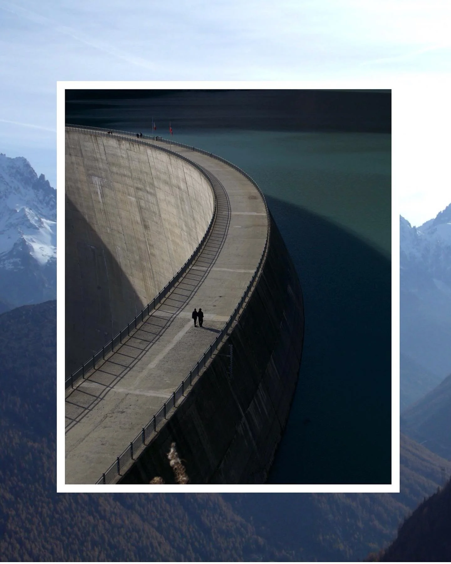 Barrage d&rsquo;&Eacute;mosson. 🇨🇭

Pics by @purpletea___ @purpleteaphotos