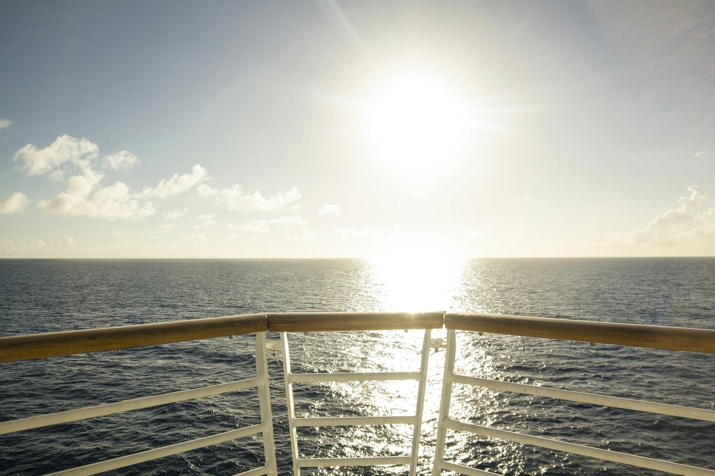 River Cruise vs Ocean Cruise