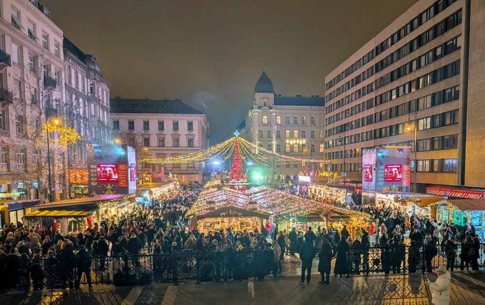 St. Stephen's Christmas Market at night
