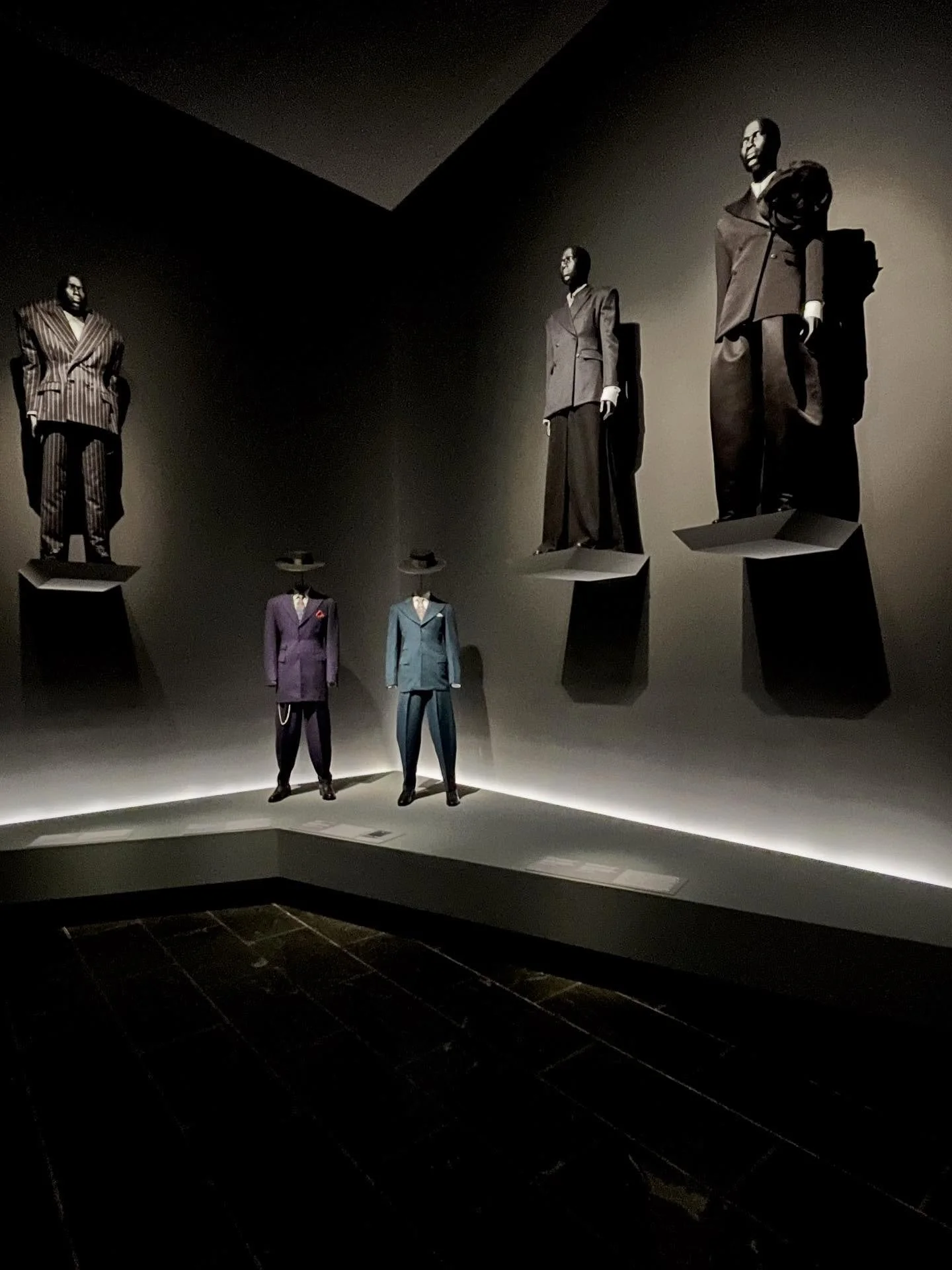 Superfine lewks @metmuseum @metcostumeinstitute (ends this weekend)