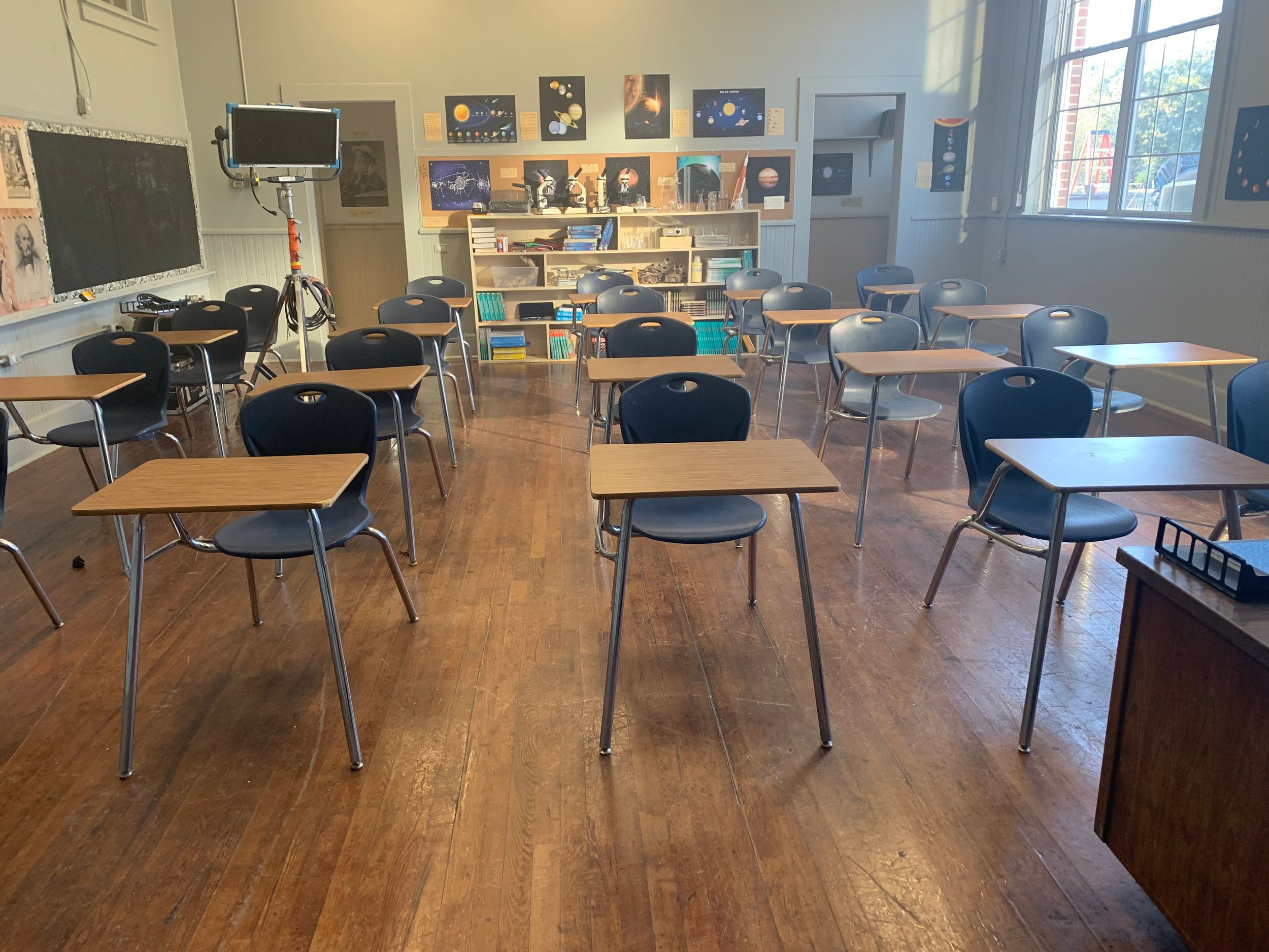 Int. School Classroom