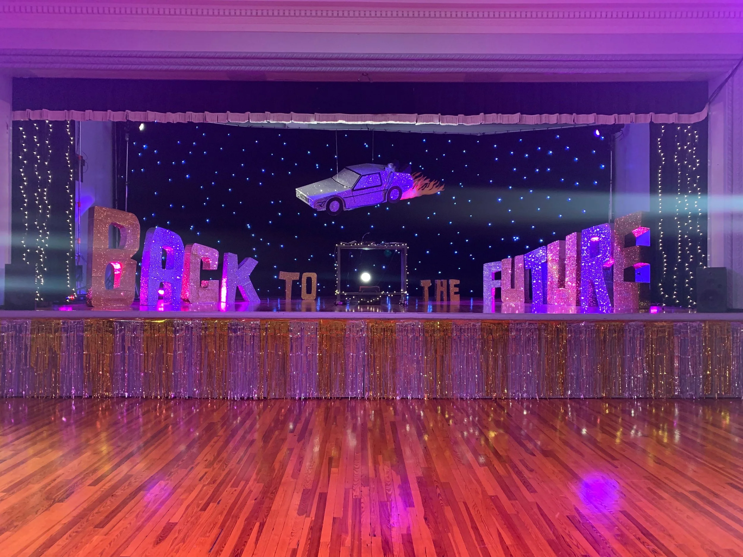 Int. School Dance Stage
