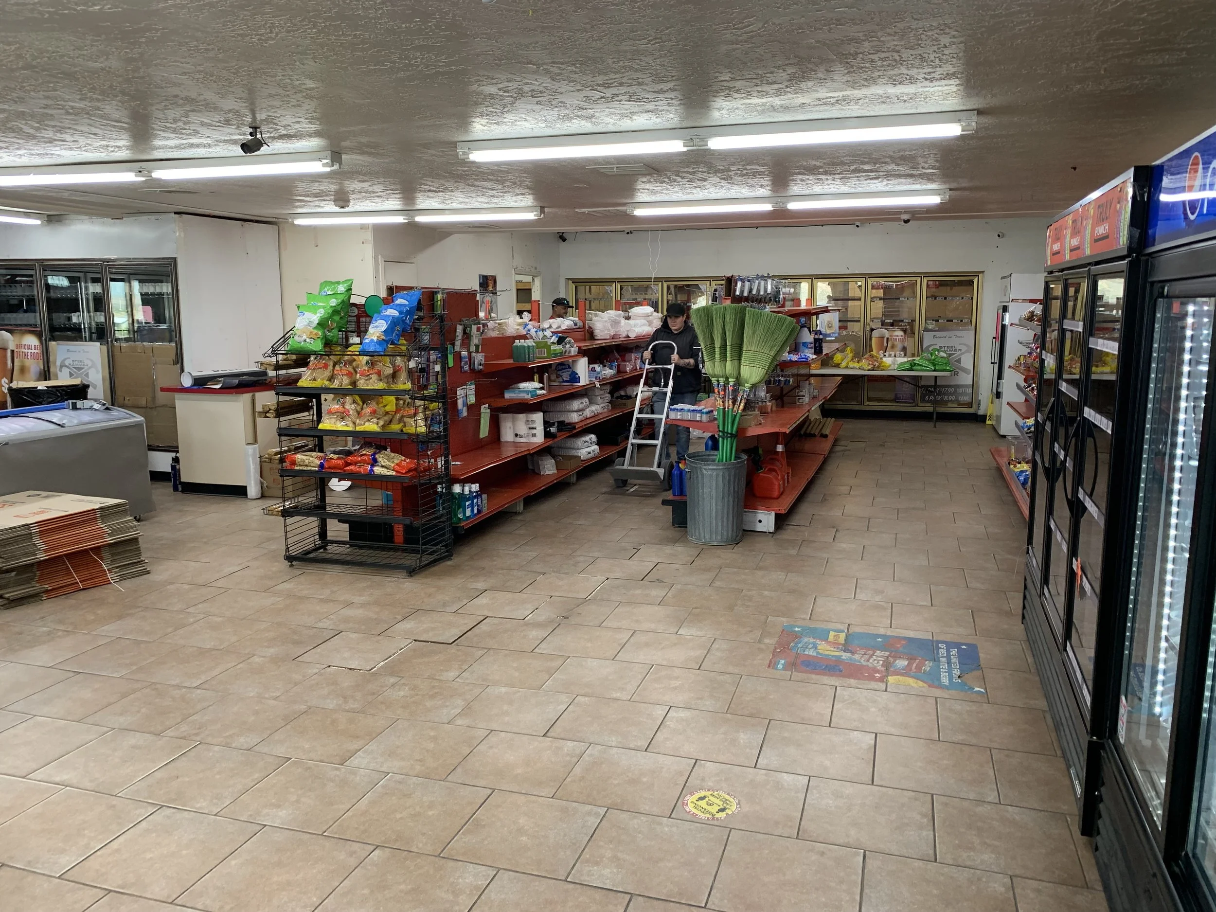 Int. Convenience Store