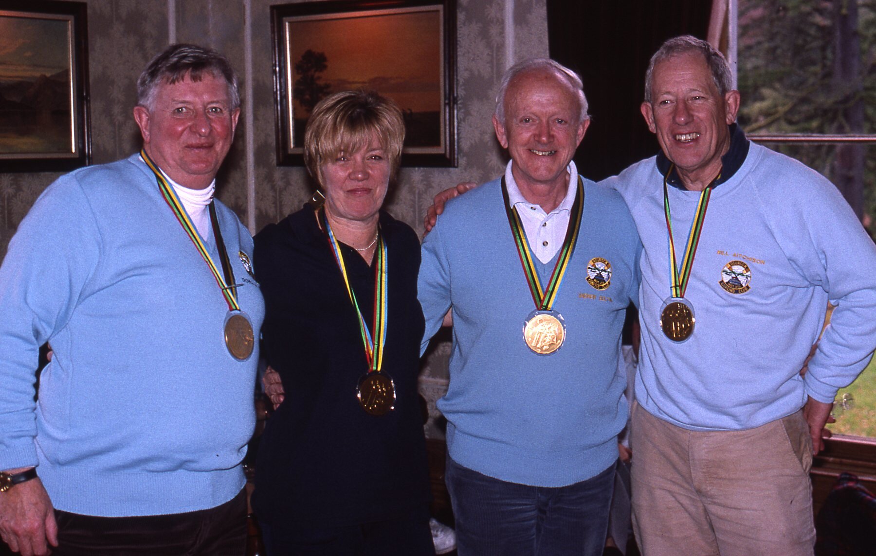 Drimsynie Nov 2000 (5) Medalists.jpg