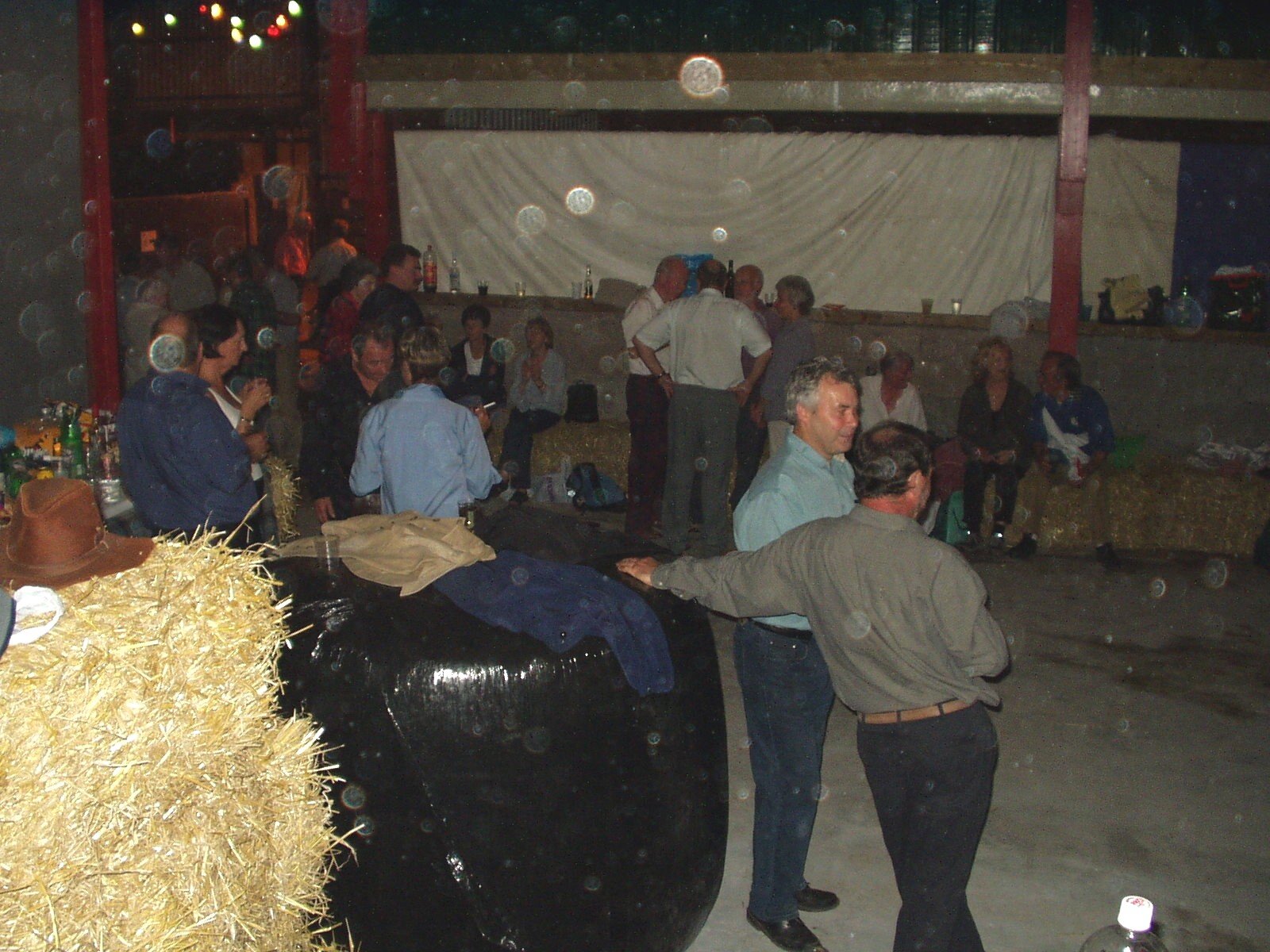 Barn Dance 23-8-2003.JPG