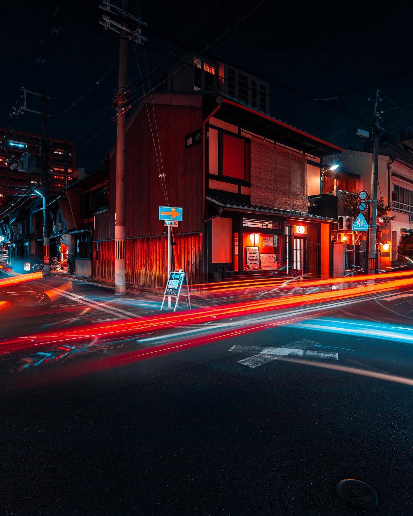 Kyoto, Japan.
Urban choreography.
Currently the city I miss the most since covid. I can&rsquo;t wait to go back there, it&rsquo;s one of those places where you will feel home even if you are very far from it. 
It took me a couple of years to get it d
