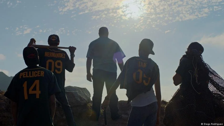 Una mirada al cine regional del noroeste: Los débiles