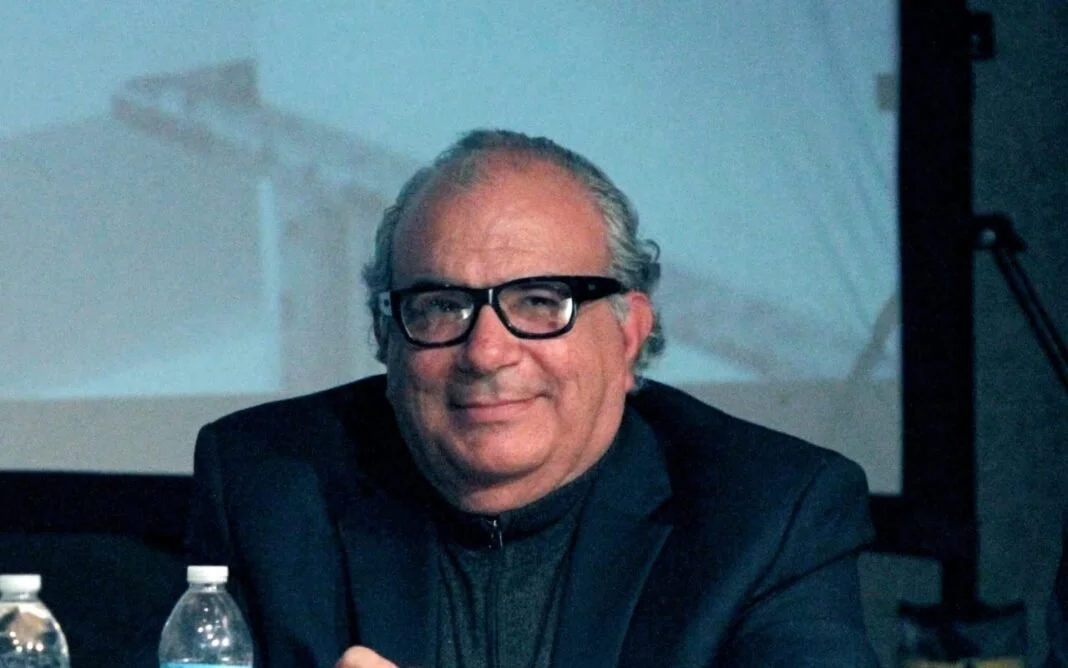 Concurrida presentación de novela biográfica de Pedro Ochoa