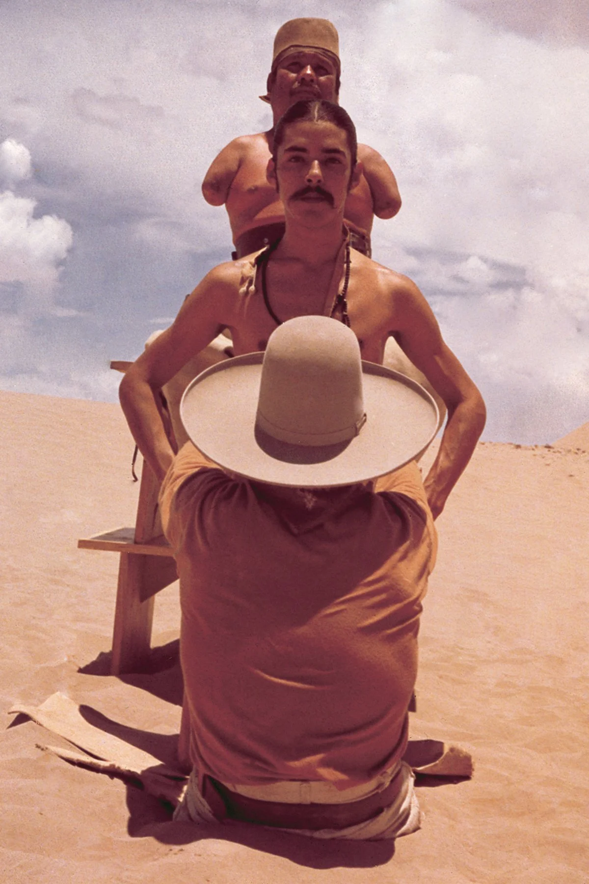 Escena de "El Topo" (1970) de Alejandro Jodorowsky