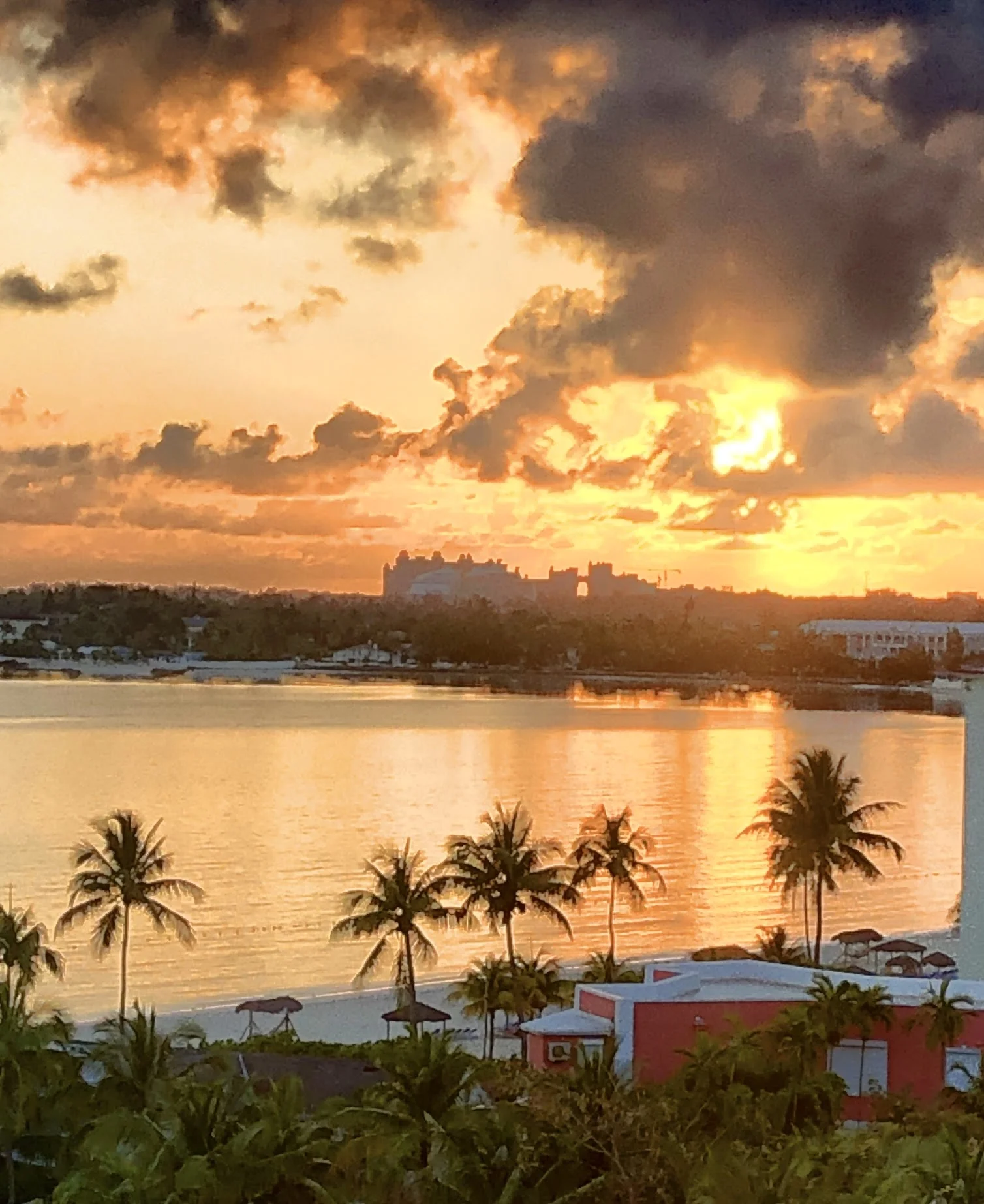 sunset in bahamas.jpg