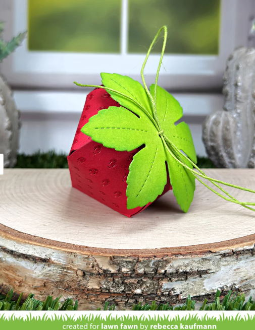 lawn-fawn-strawberry-treat-boxes #2.png