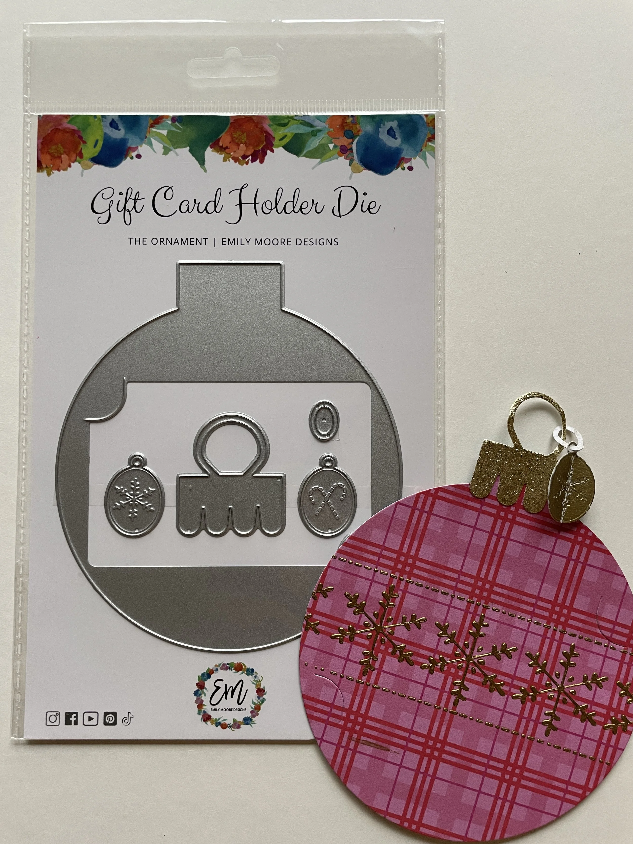 emily-moore-gift-card-holder-die-the-ornament-03.JPG