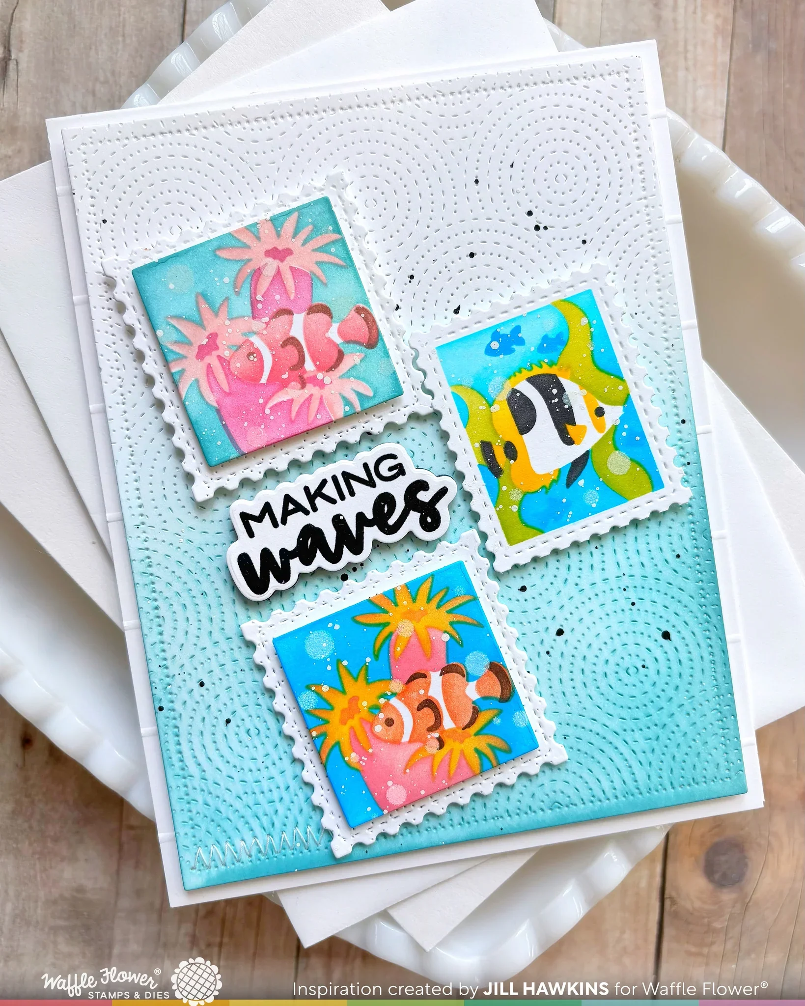 waffle-flower-crafts-dashed-diamond-texture-die #2.webp
