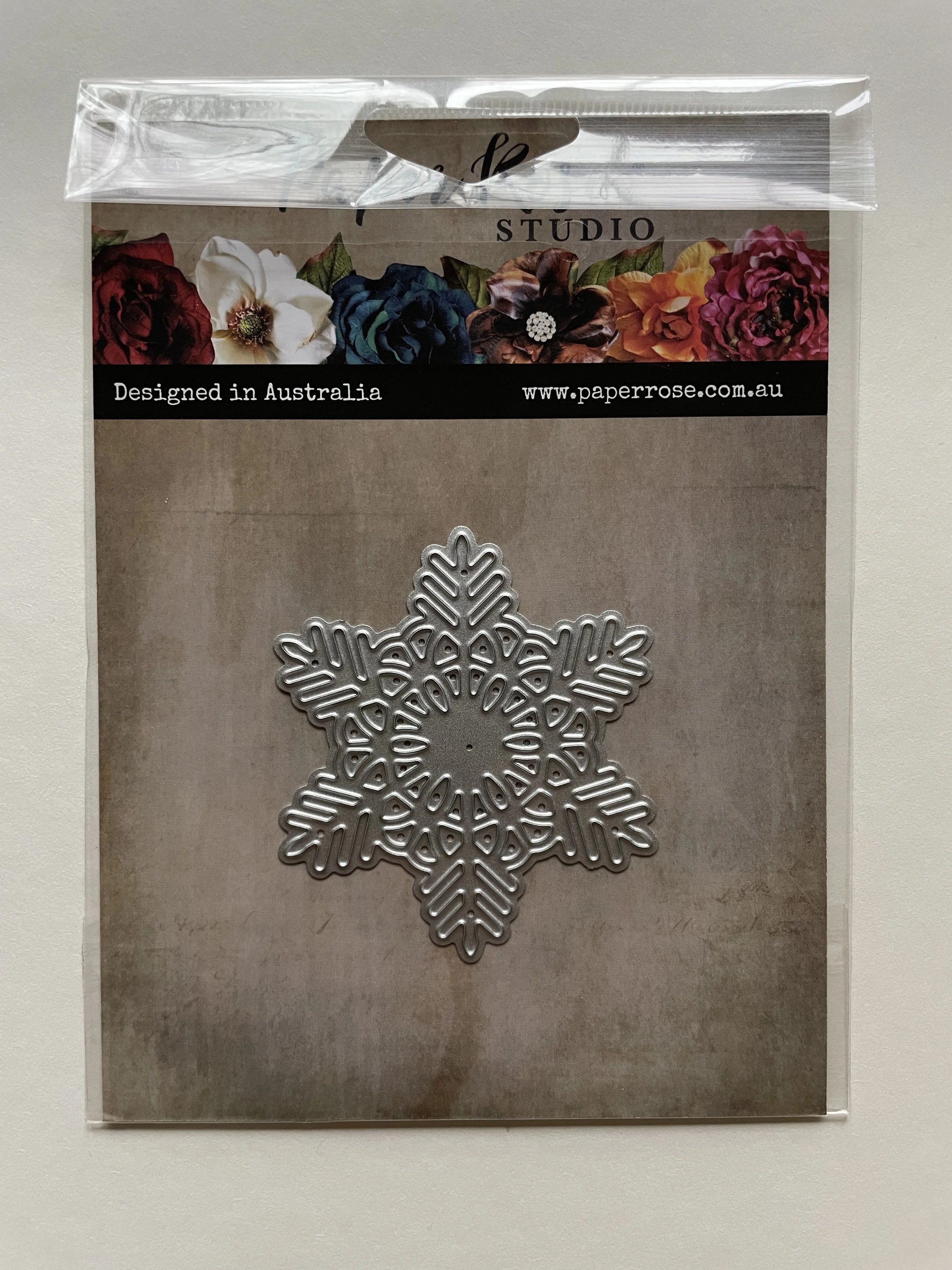 Paper Rose Christmas Snowflake 3 Metal Die