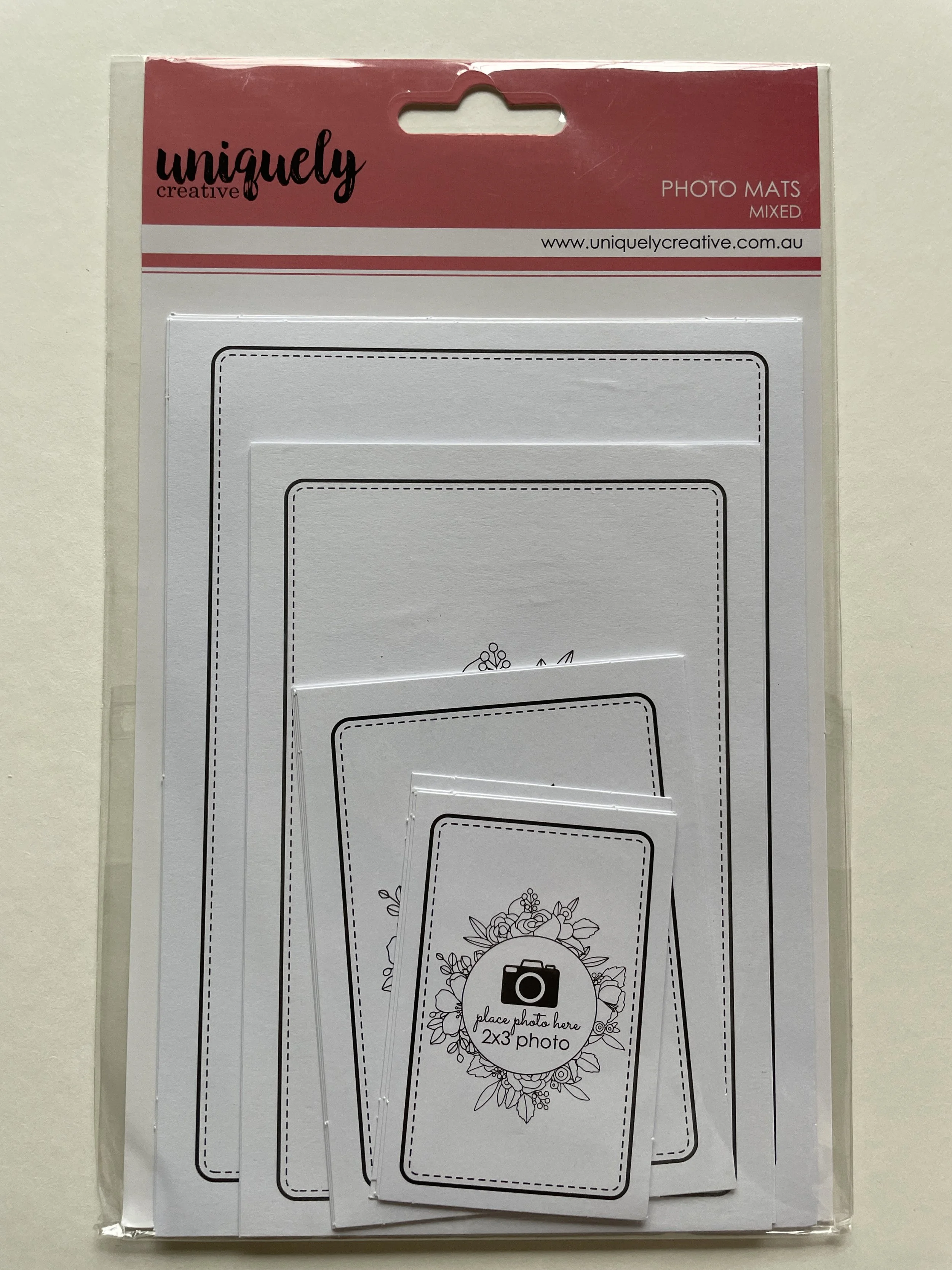 Uniquely Creative Mixed Photo Mats