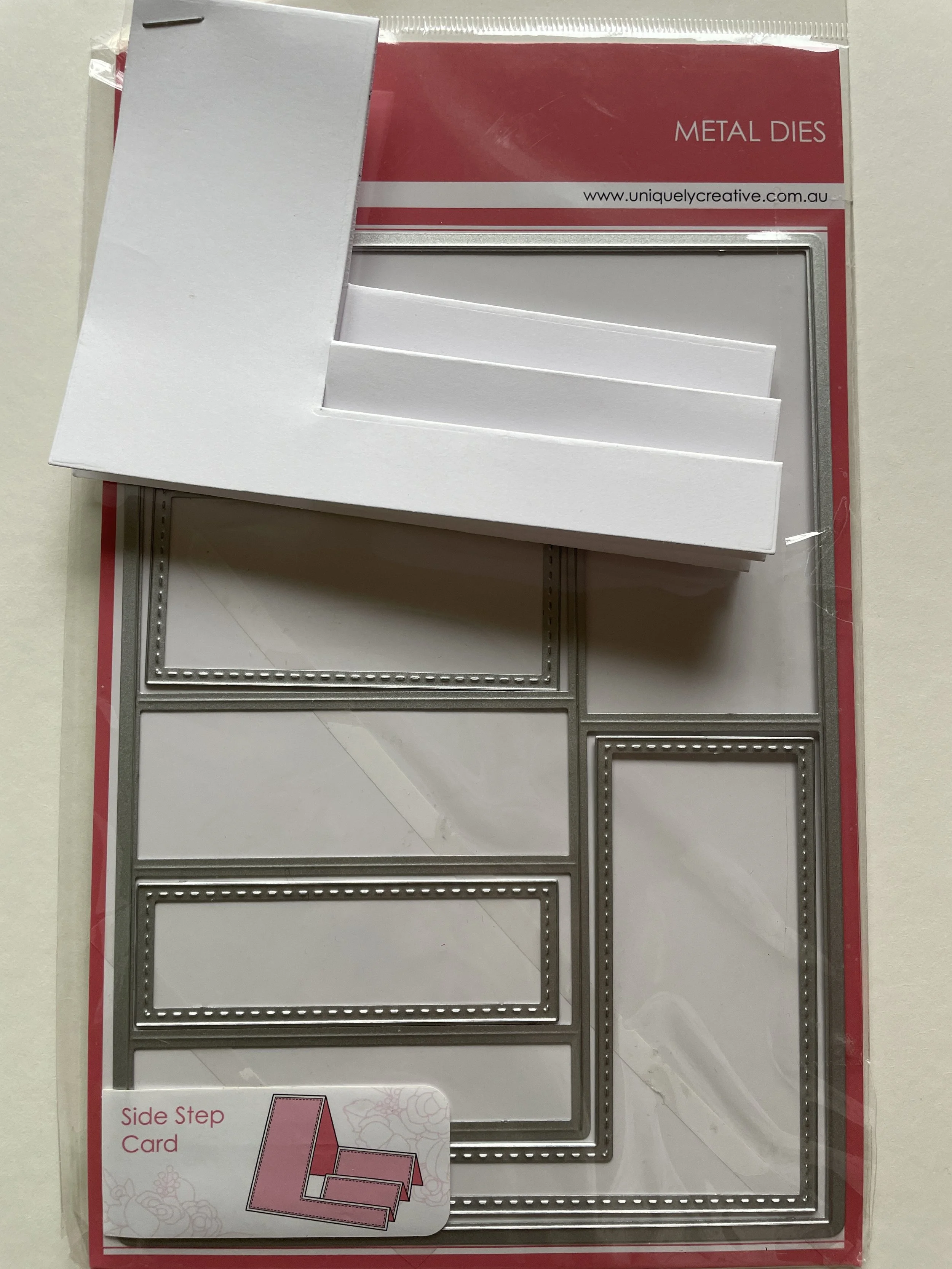 uniquely-creative-side-stepper-card-die-02.JPG
