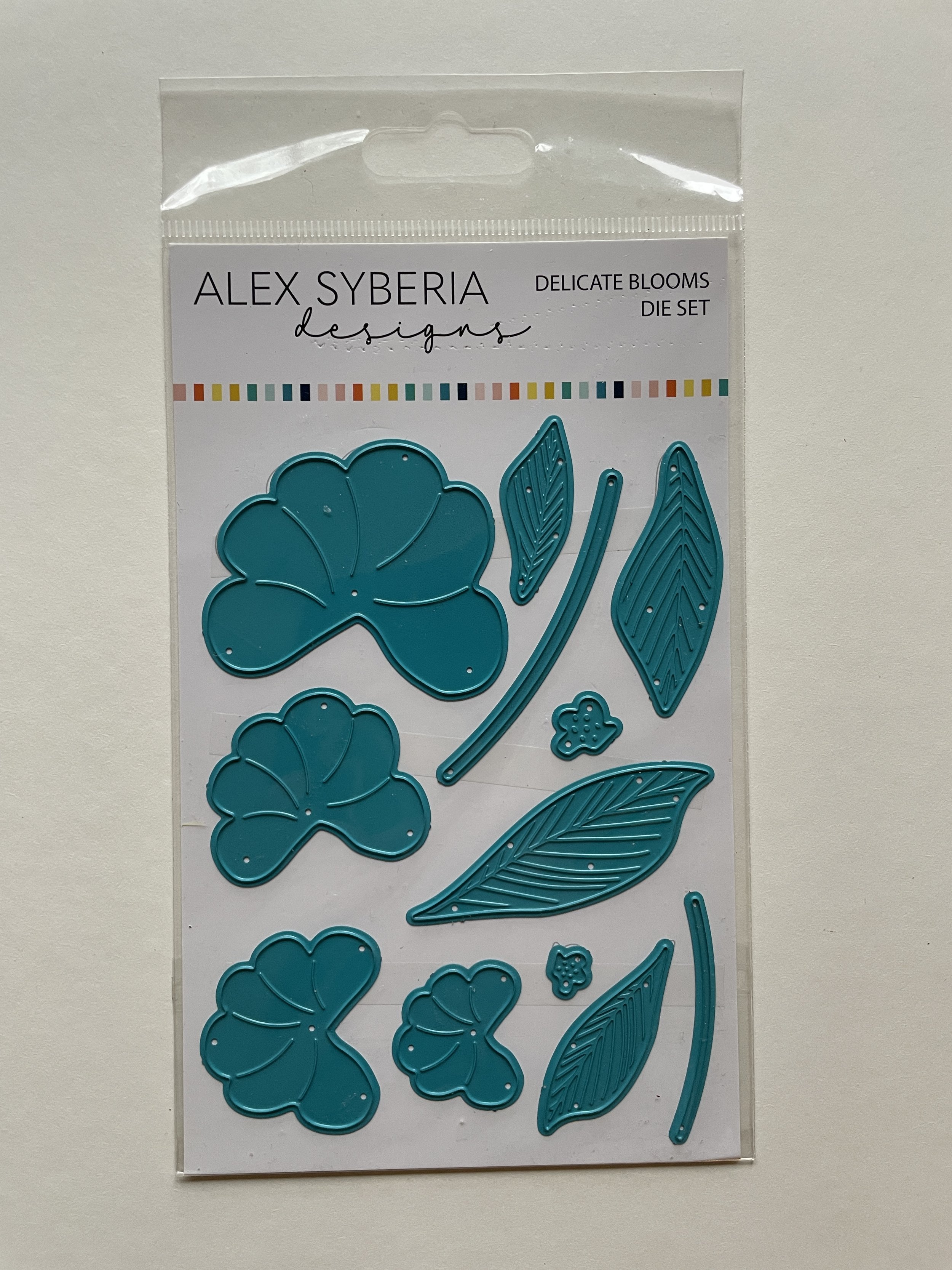 Alex Syberia Delicate Blooms Die Set