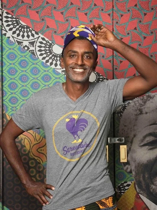 Get the food lovers in your life an unexpected treat with our fly merch! And as a treat for you, use the code BLACKFRIDAY25 for 25% off! Click the link in my bio to grab this deal while you can! 
#buyblackfriday