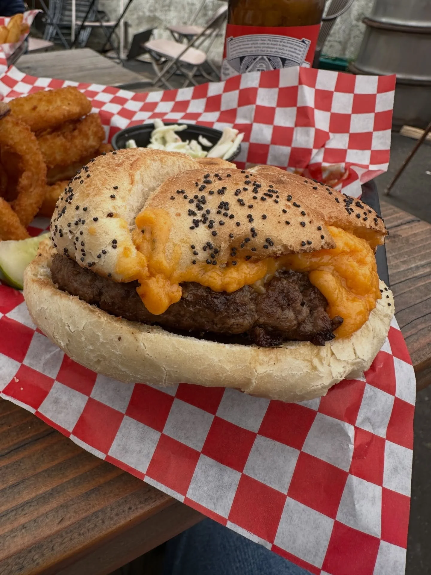 The Old Time Dive Burger from @riversideinnbar 

#mikeeatsnycburgers