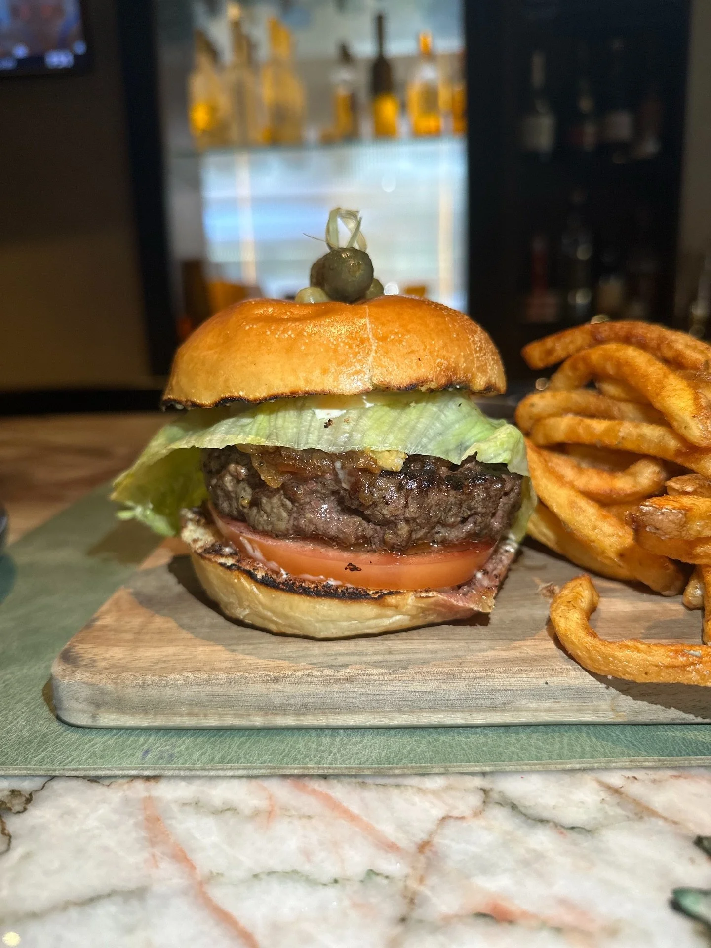 The Burger and more from @catchnchop on the UES!

#mikeeatsnycburgers