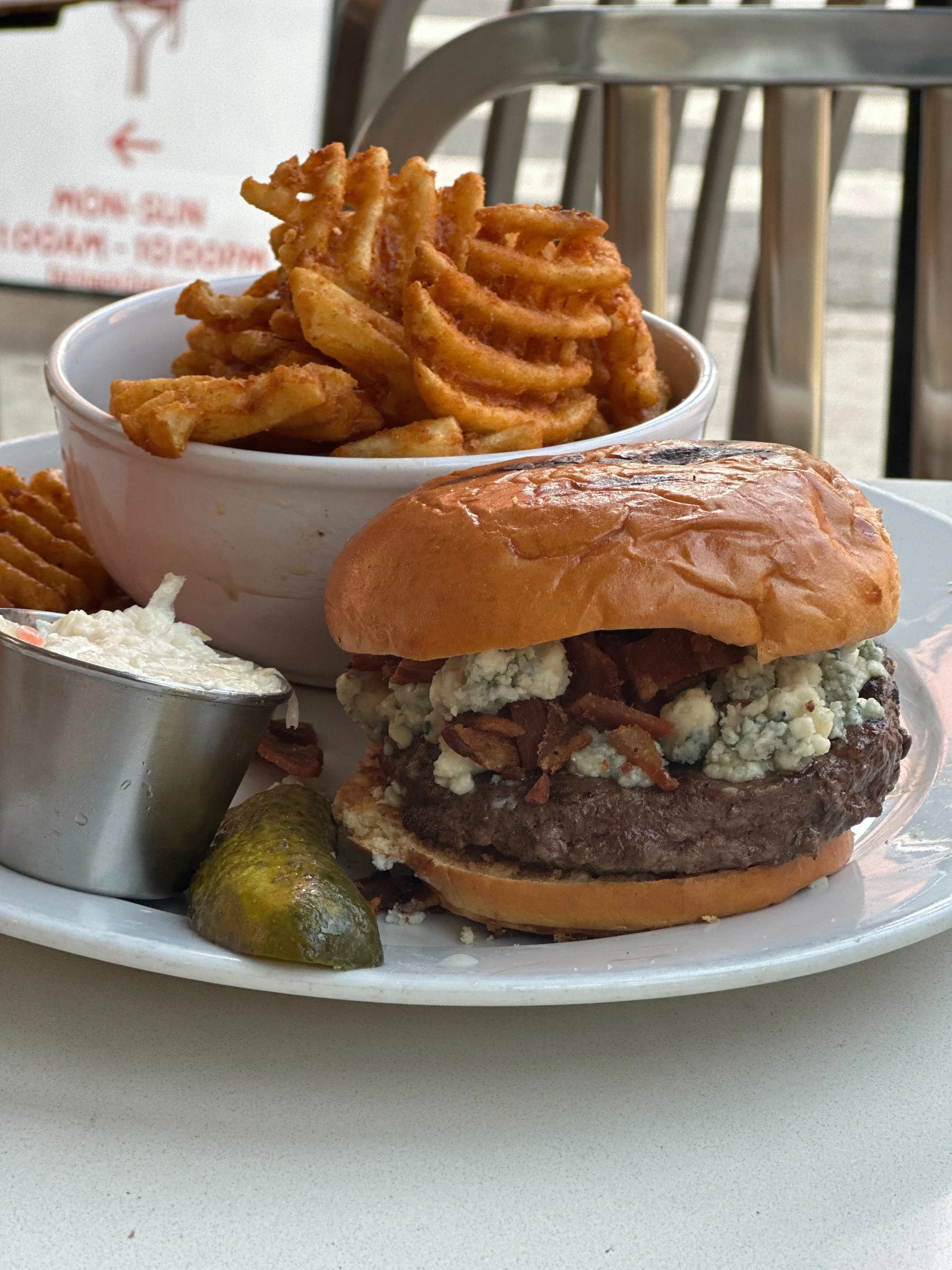 The Cajun Bacon Blue Cheeseburger from @midnightexpressdiner 

#mikeeatsnycburgers