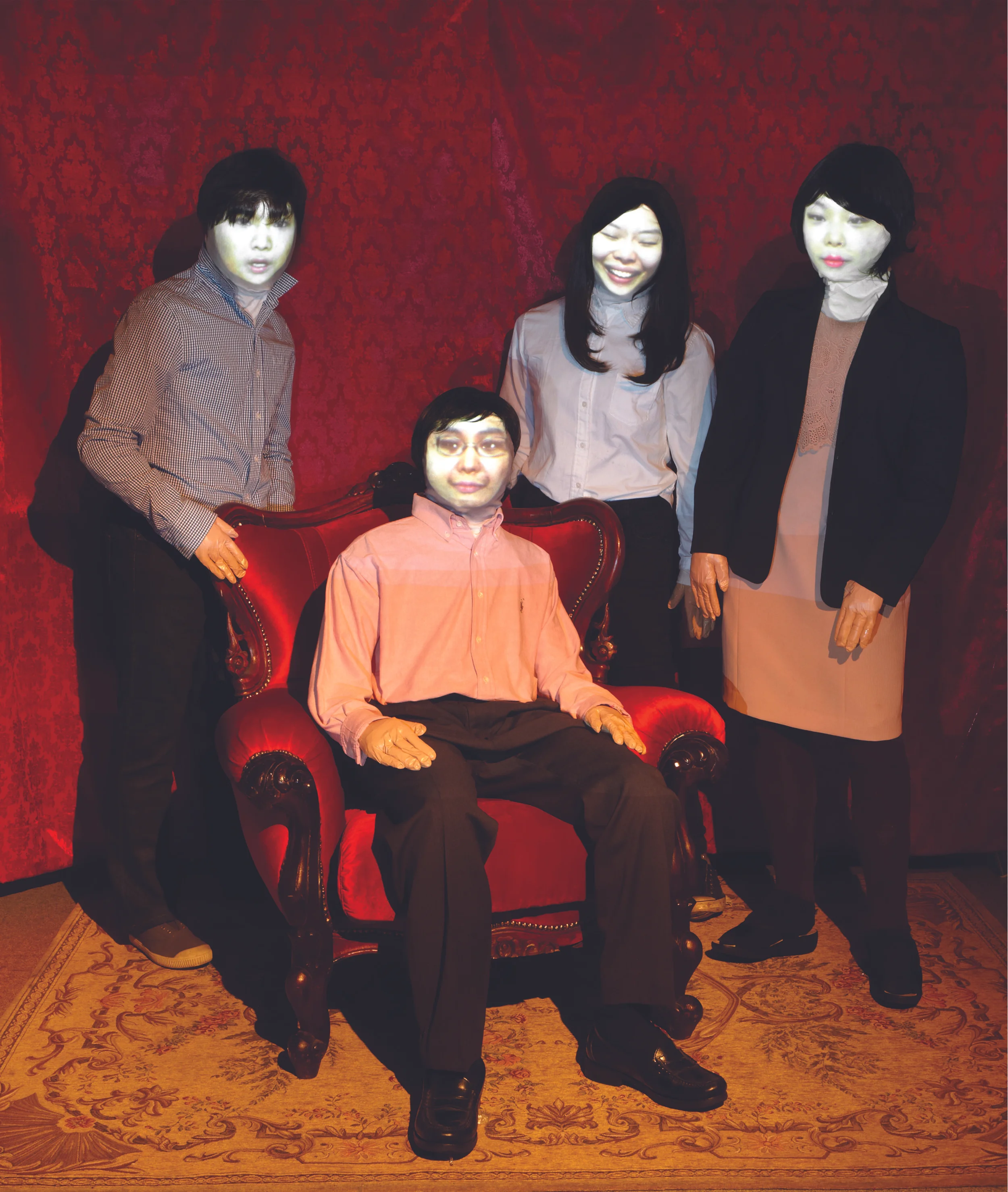 가족사진 수정본.jpg