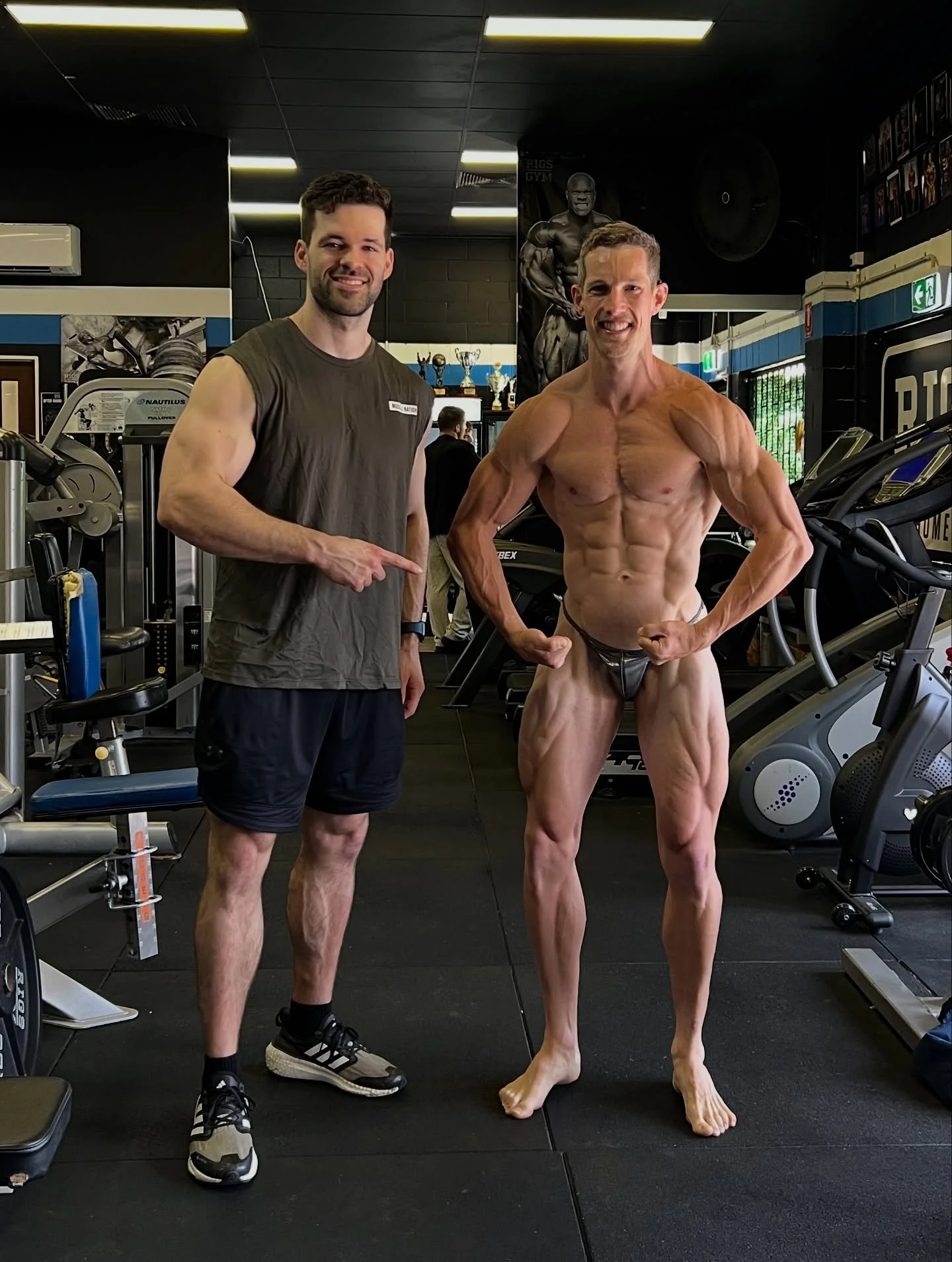 One day out! 🔥

Great to catch up in person with Damien today, who&rsquo;s stepping on stage for the very first time tomorrow. Over the past 110+ weeks, what began as coach and client has grown into a friendship and now working alongside each other 