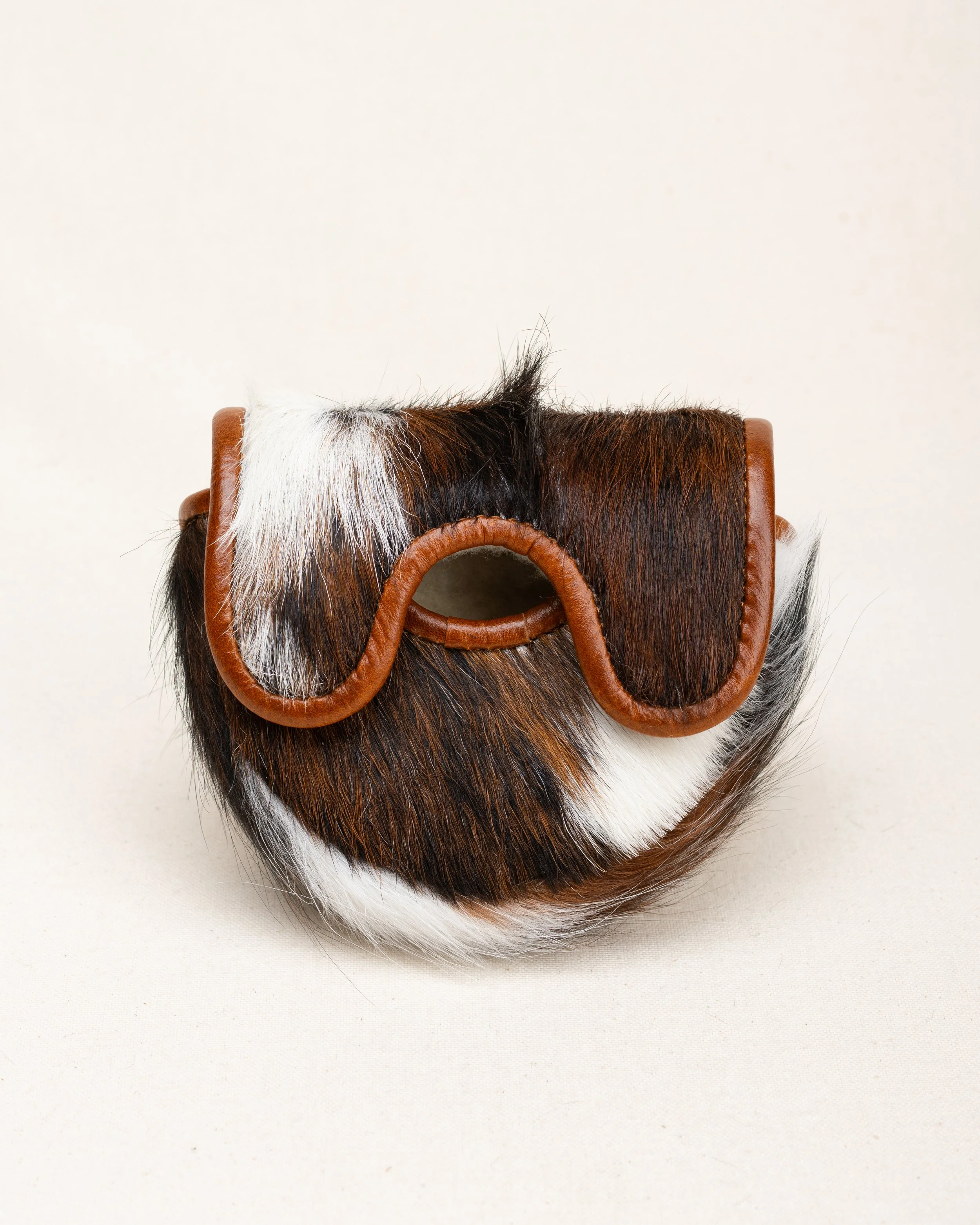 GoldenSoulGolf-LAB-OZ1-PutterCover-Cowhide-37.jpg
