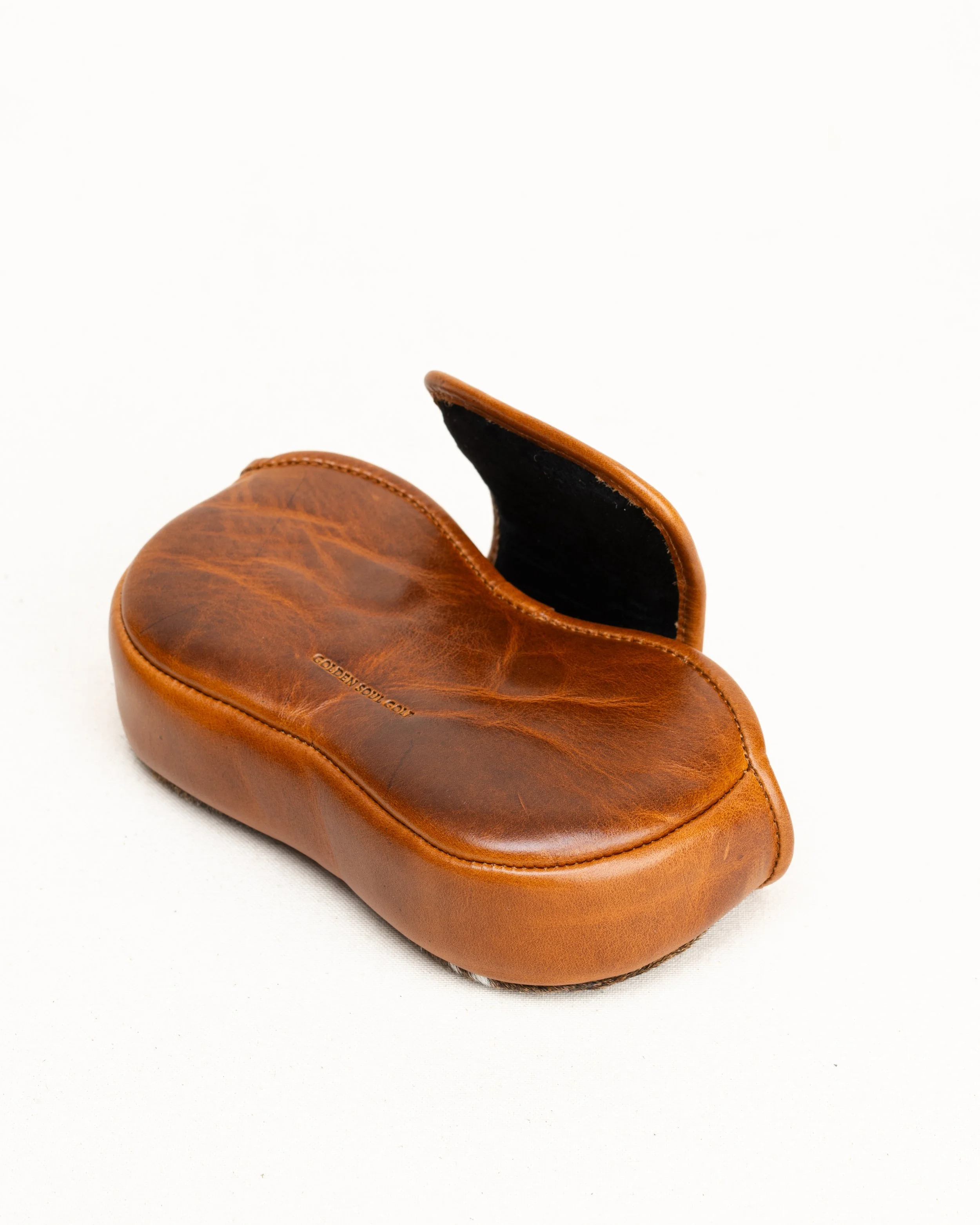 AirpodsMax-Case-GoldenSoulGolf-34.jpg