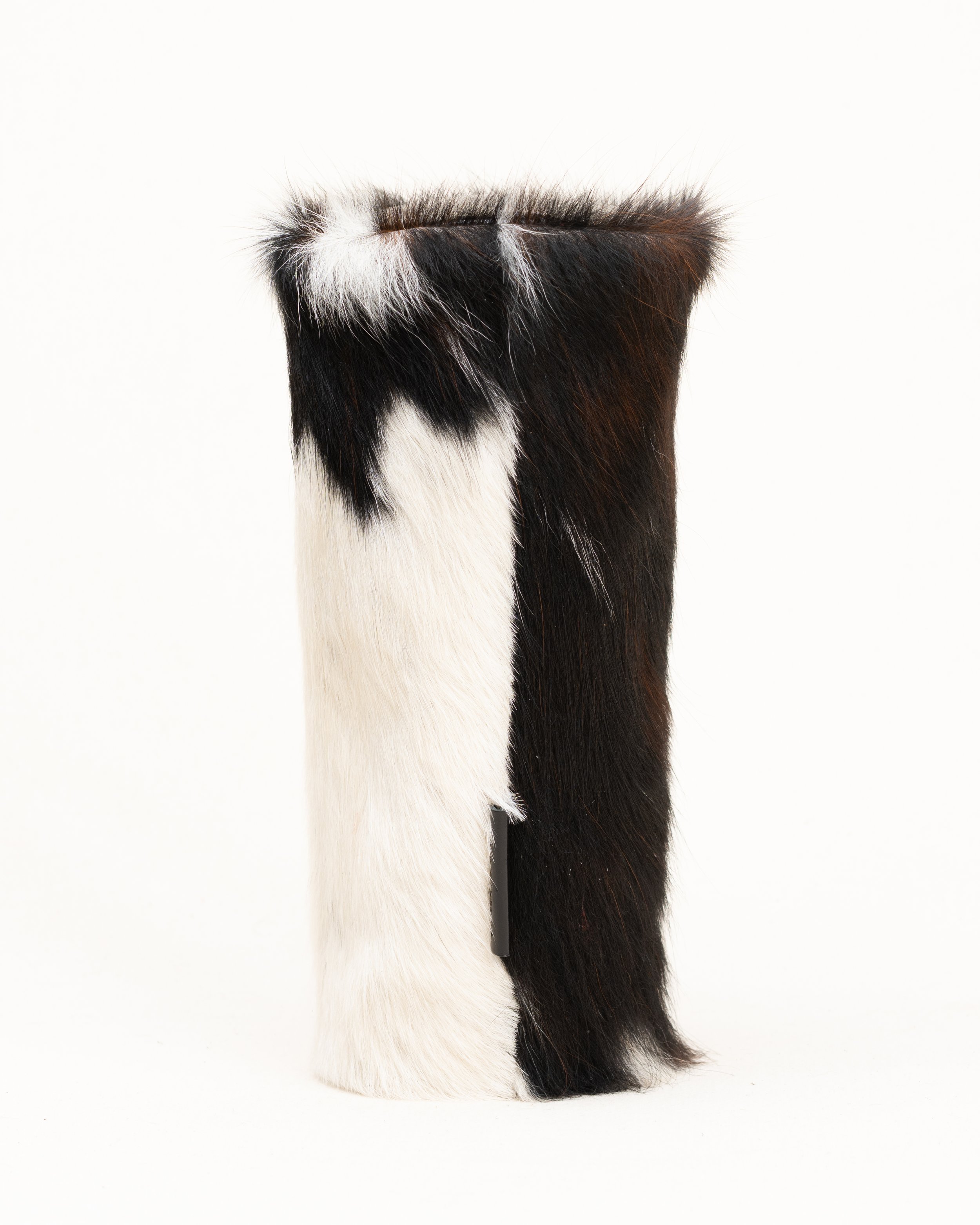 GoldenSoulGolf-Cowhide-Barrel-Fairway-Headcovers-5.jpg