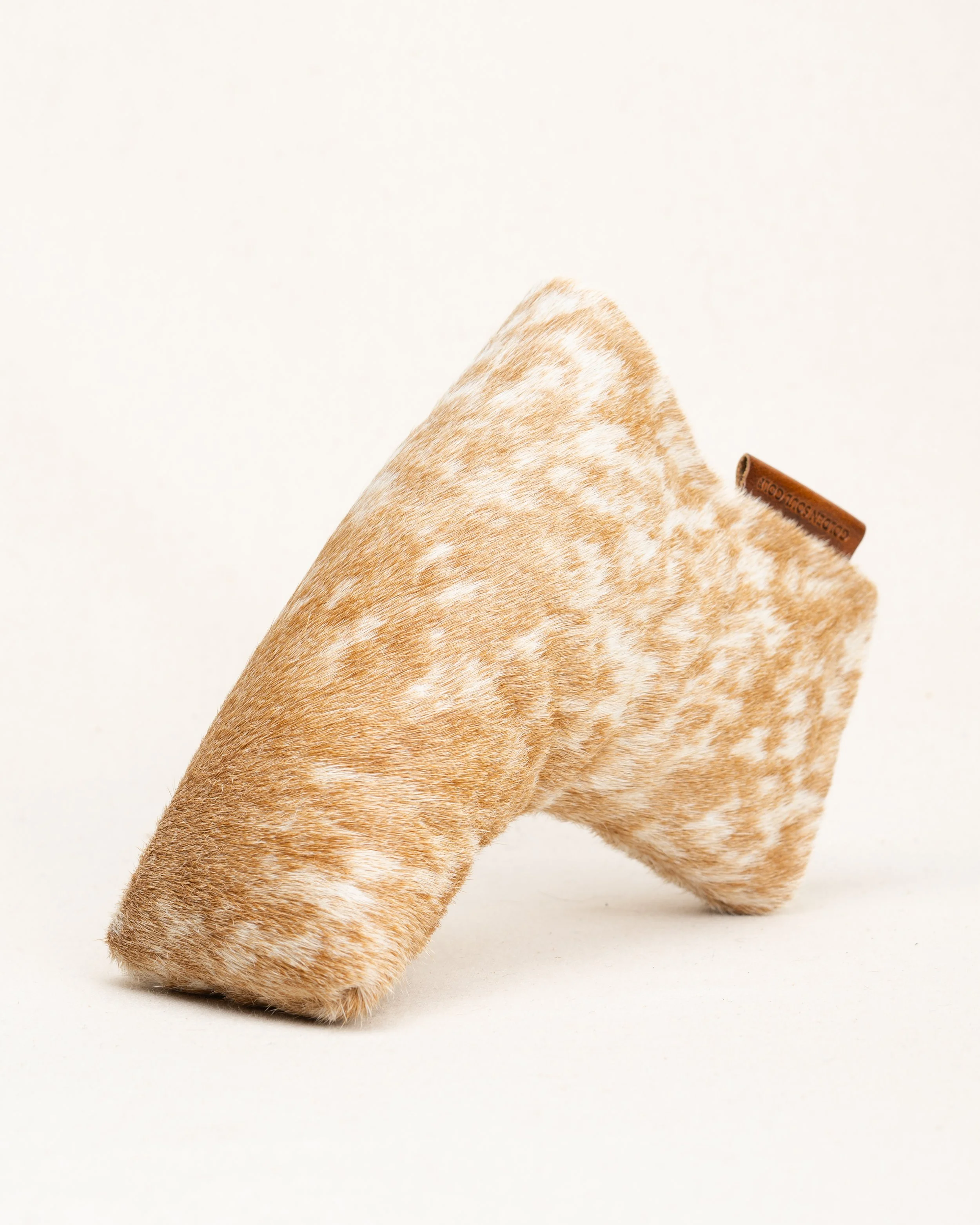 GoldenSoulGolf-Cowhide-Blade-PutterCover-8.jpg