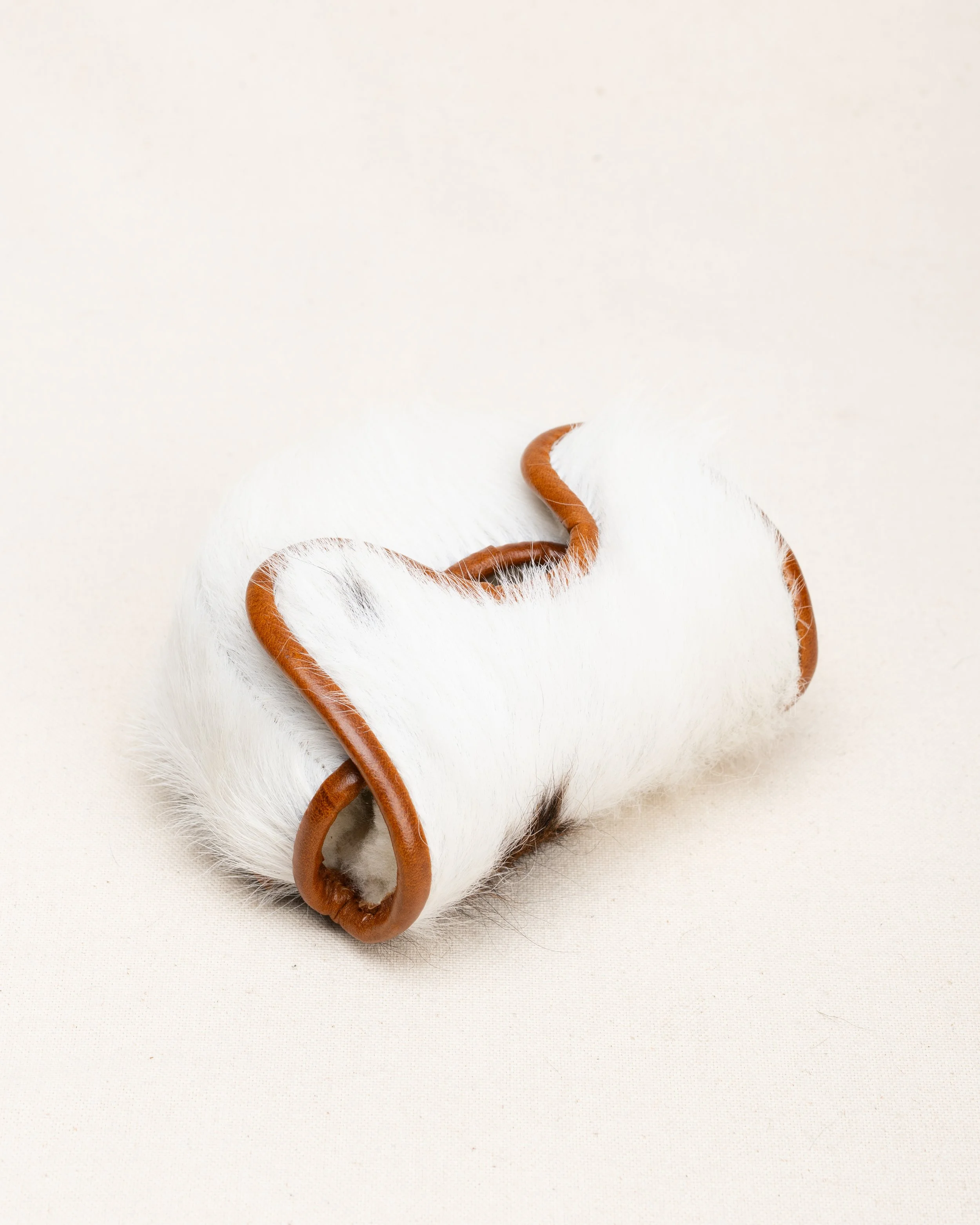 GoldenSoulGolf-LAB-OZ1-PutterCover-Cowhide-7.jpg