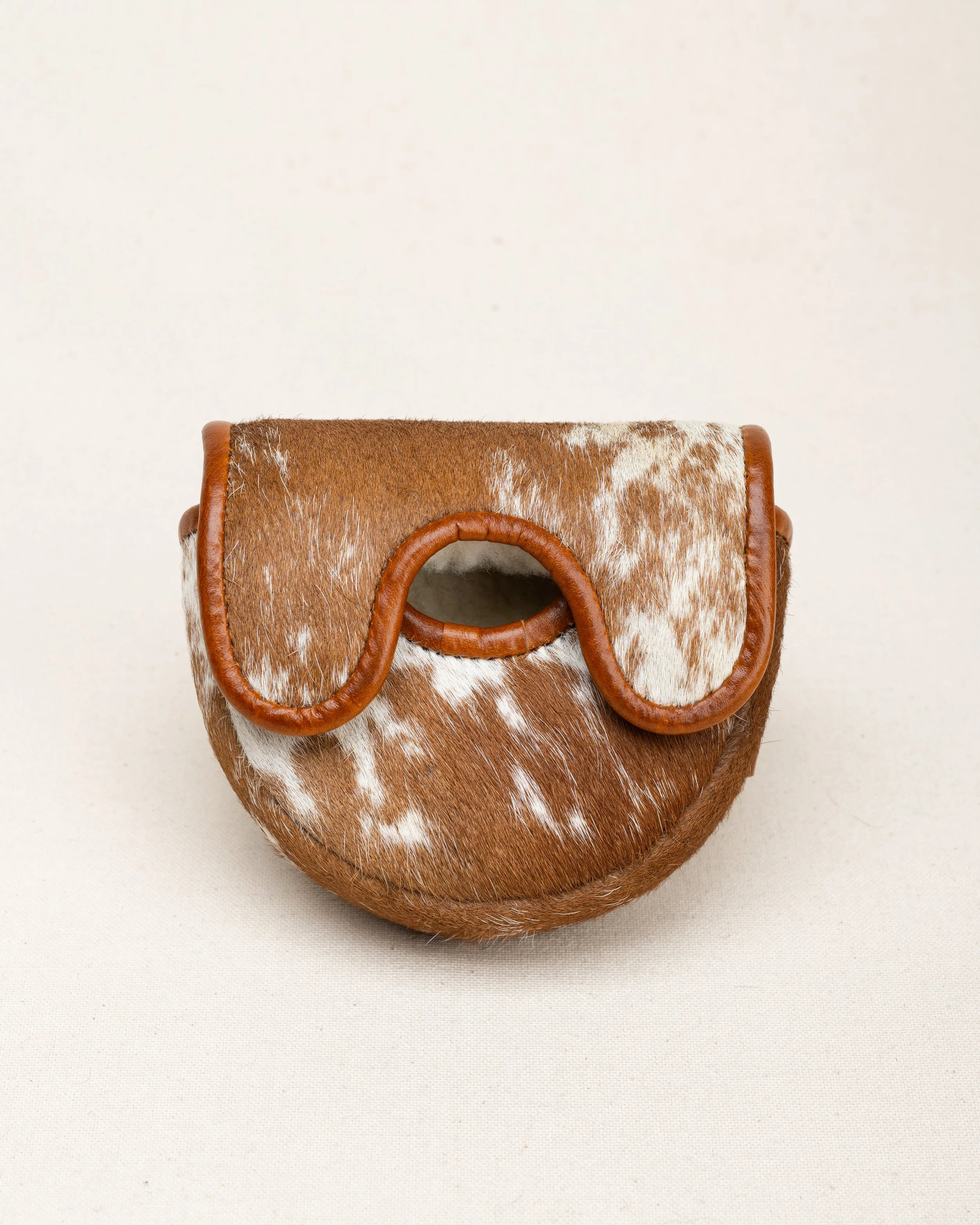 GoldenSoulGolf-LAB-OZ1-PutterCover-Cowhide-21.jpg