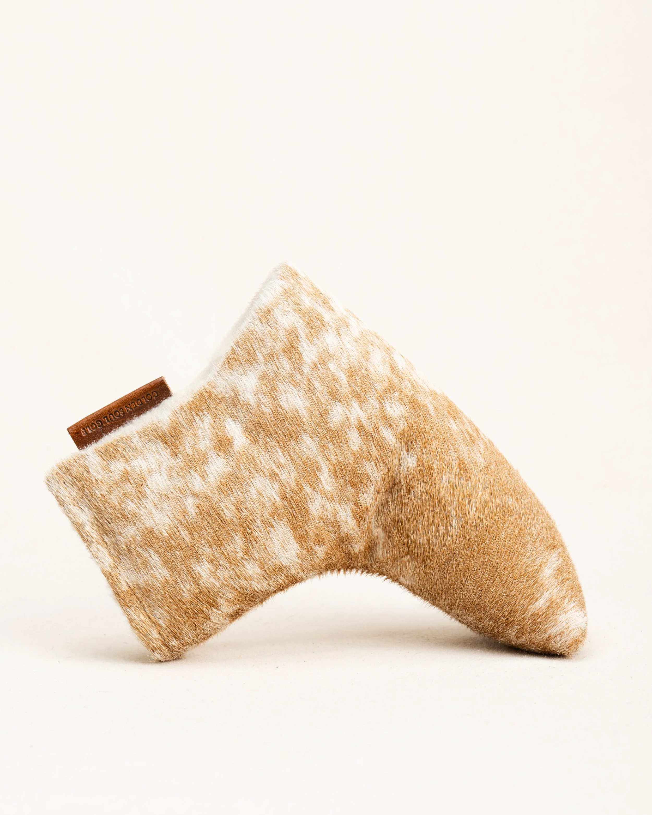 GoldenSoulGolf-Cowhide-Blade-PutterCover-9.jpg