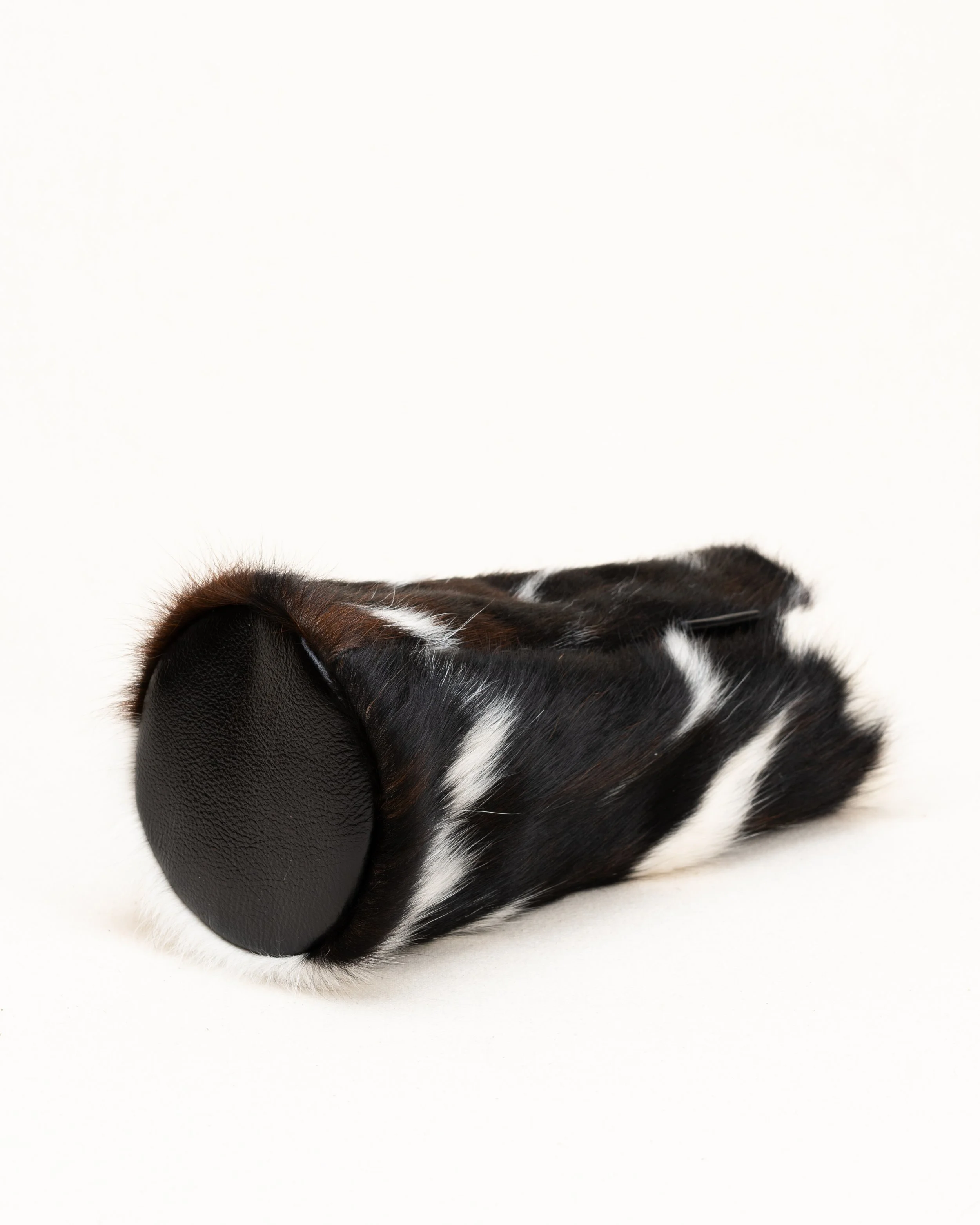GoldenSoulGolf-Driver-Barrel-Cowhide-Headcovers-37.jpg