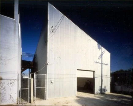 hooper_big01.jpg