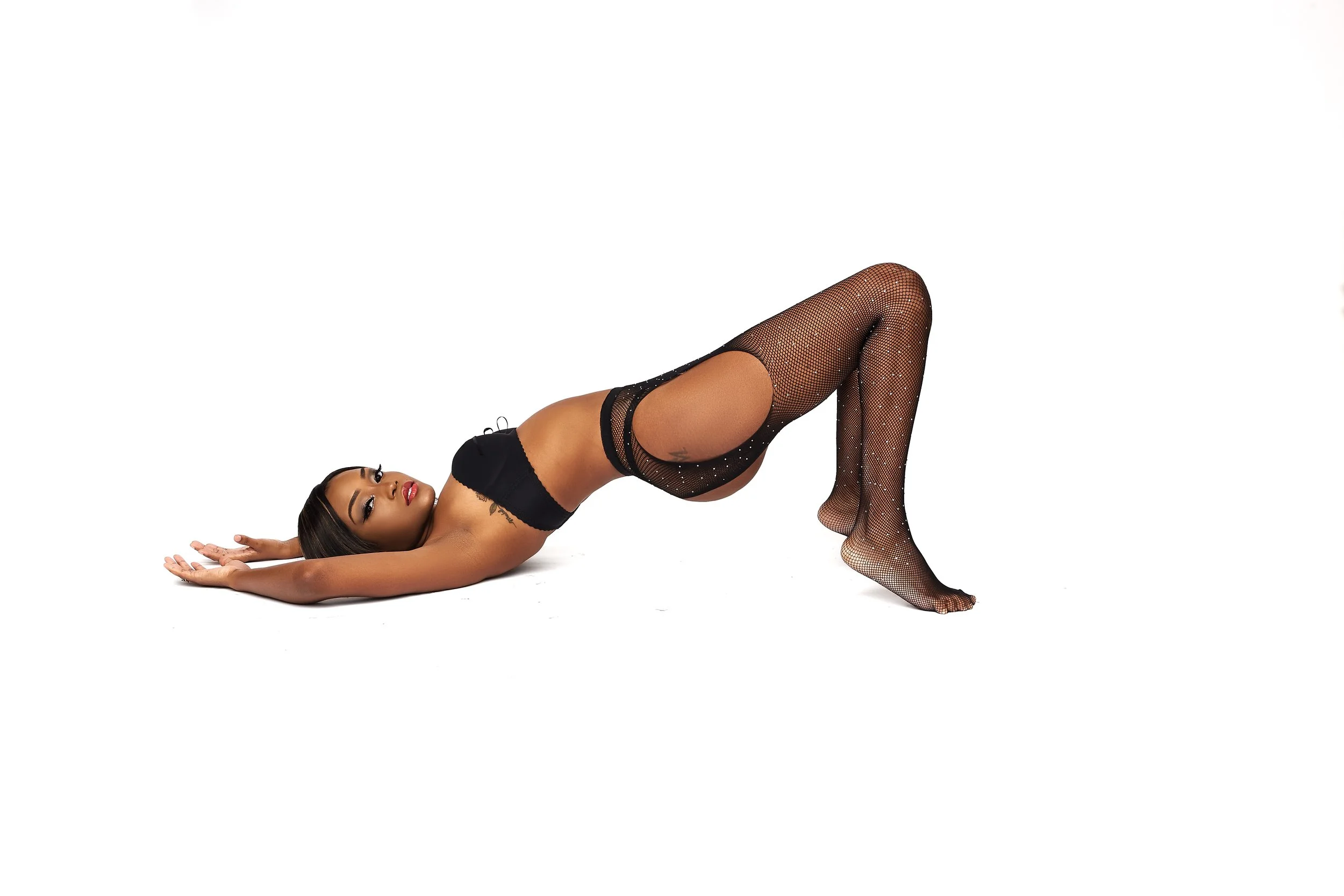 Markel_FishnetBudouir2.jpg