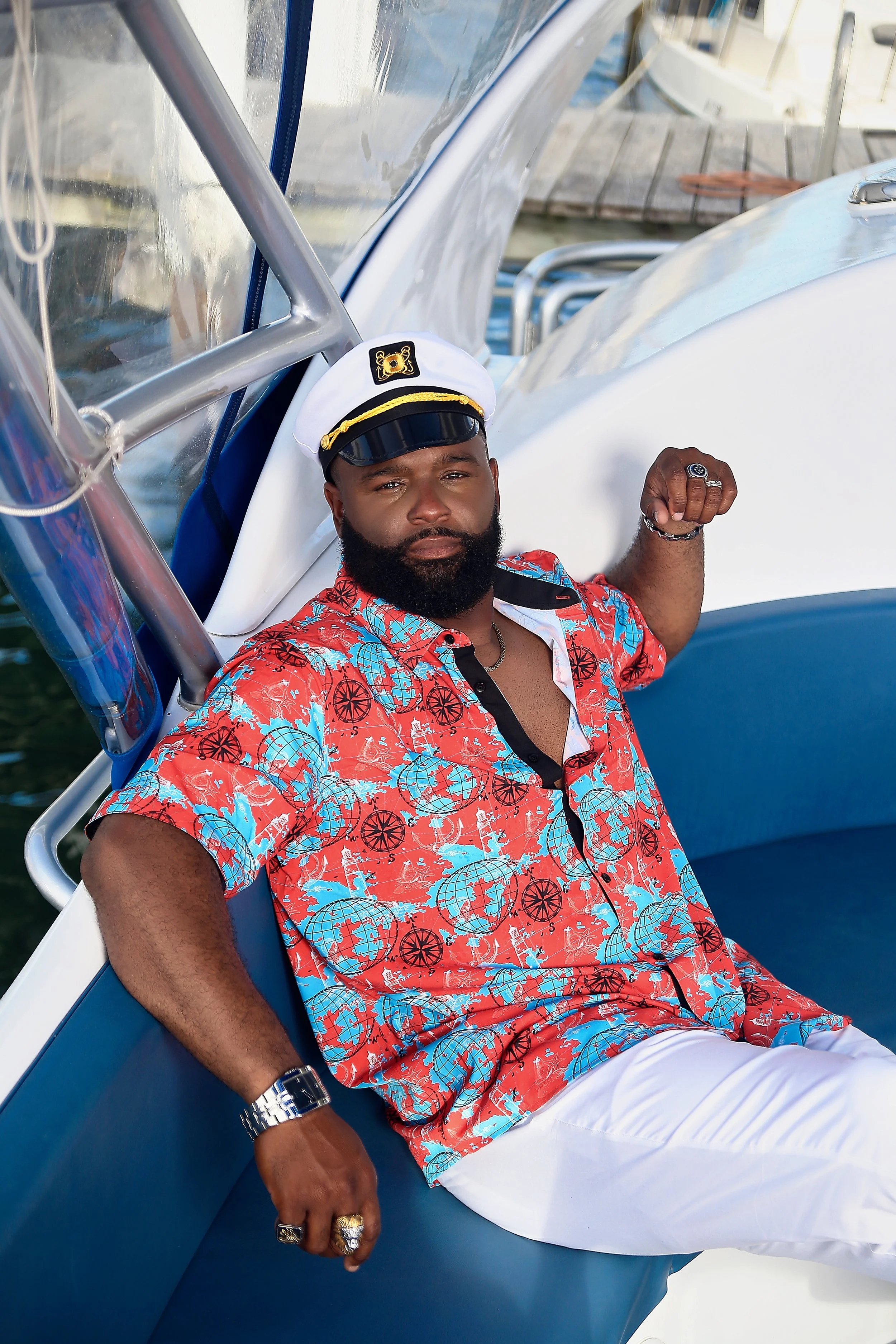 Abraham_Captain4.jpg