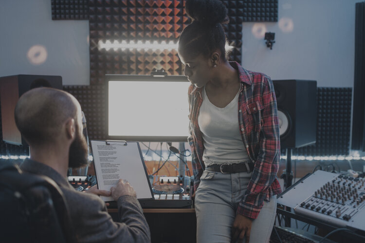 4F78E12B-4520-450E-9554-2C736DF68B2C