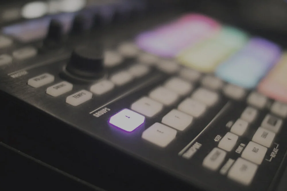 Electronic Music Producer - Single Session