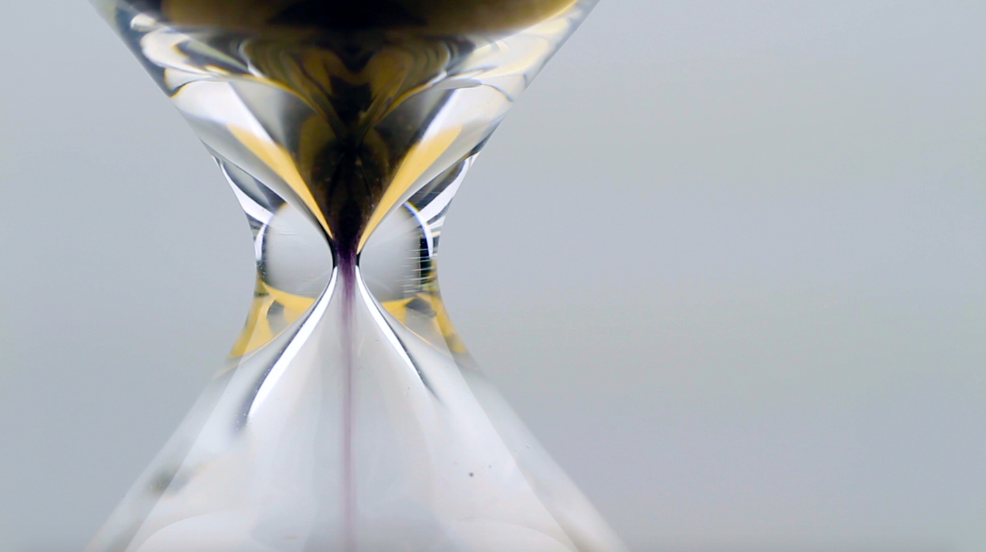 Mobile-Hourglass.png