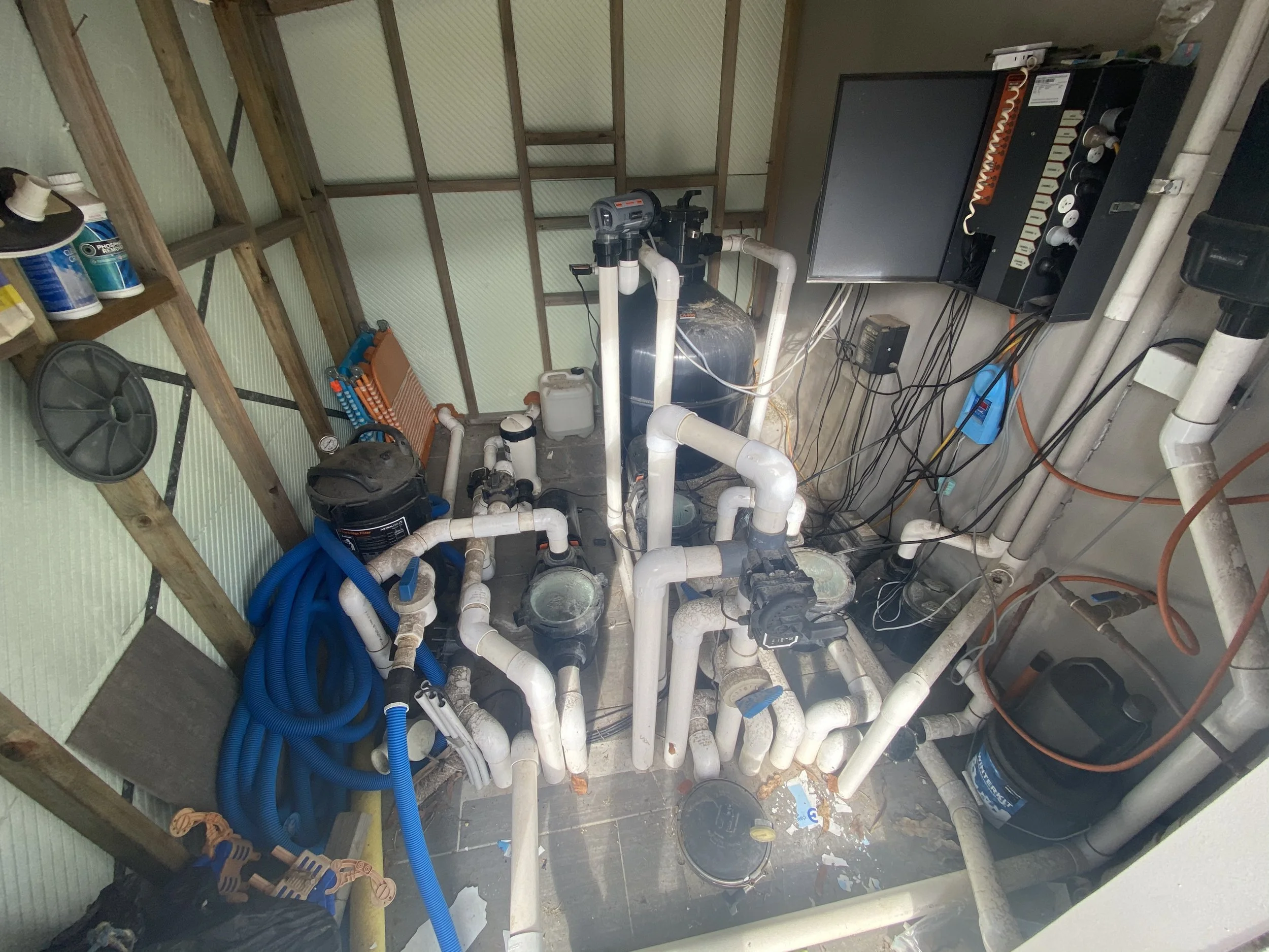 Pressure Testing Pool Pipes