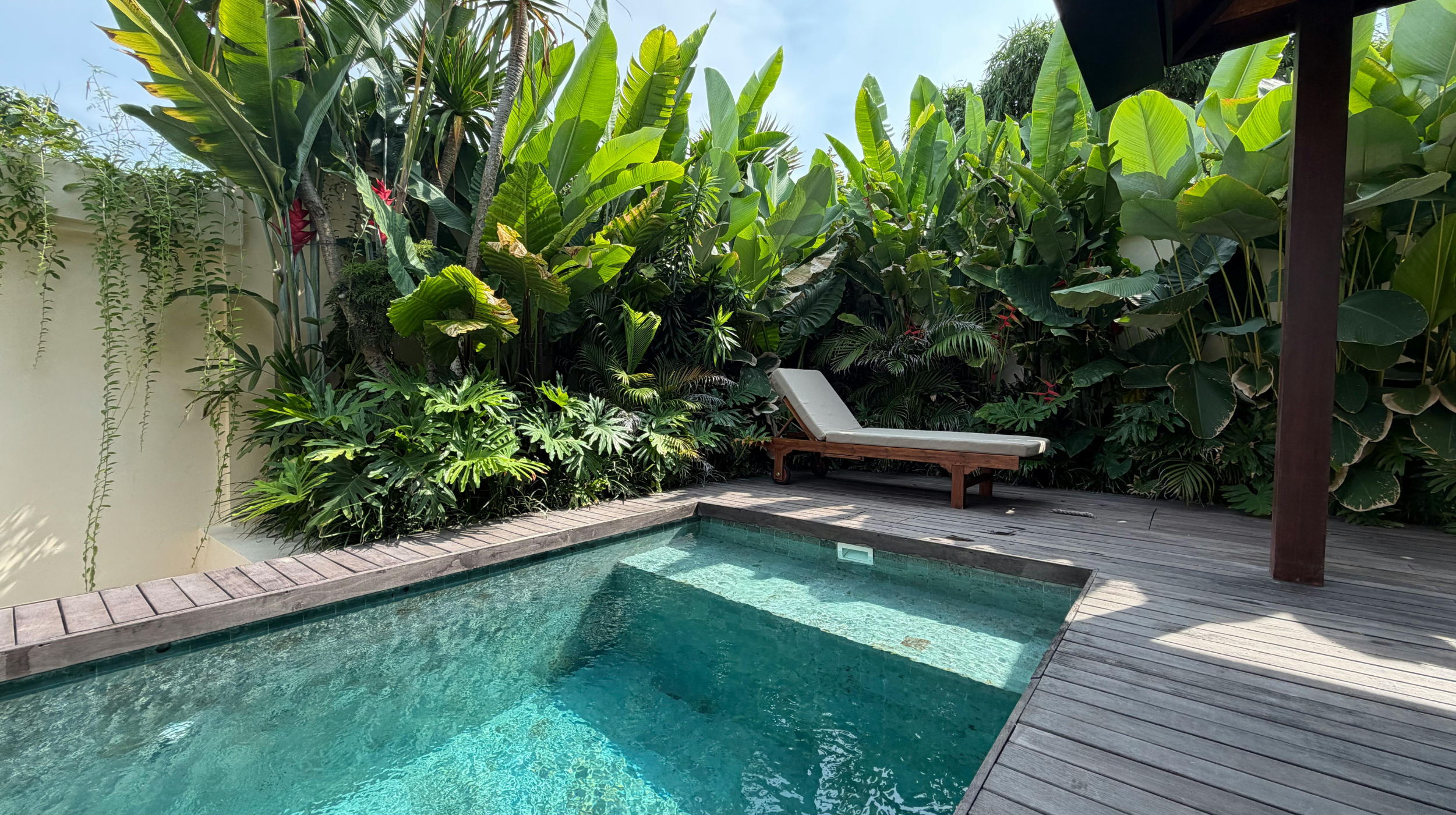 Swimming Pool Leak FAQs